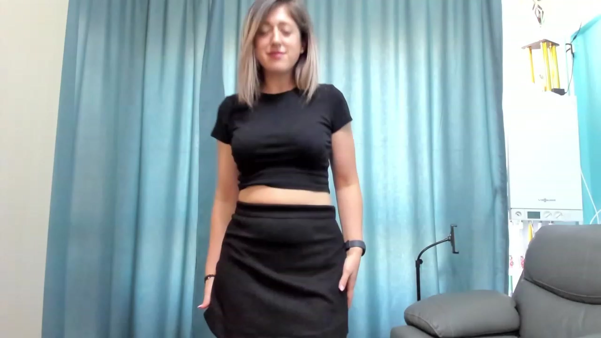 Gallery image thumbnail from SweetDelia_'s myfreecams stream on, 09/13/2023, 11:04 image 16 of 20