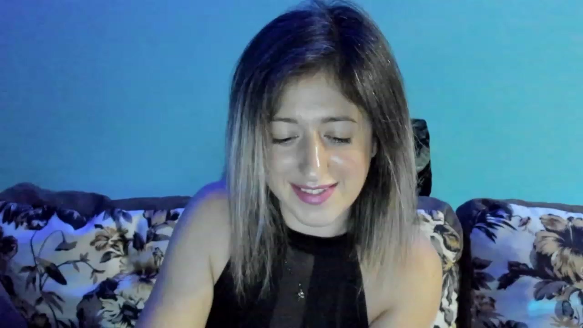 Gallery image thumbnail from SweetDelia_'s myfreecams stream on, 09/16/2023, 23:49 image 5 of 20