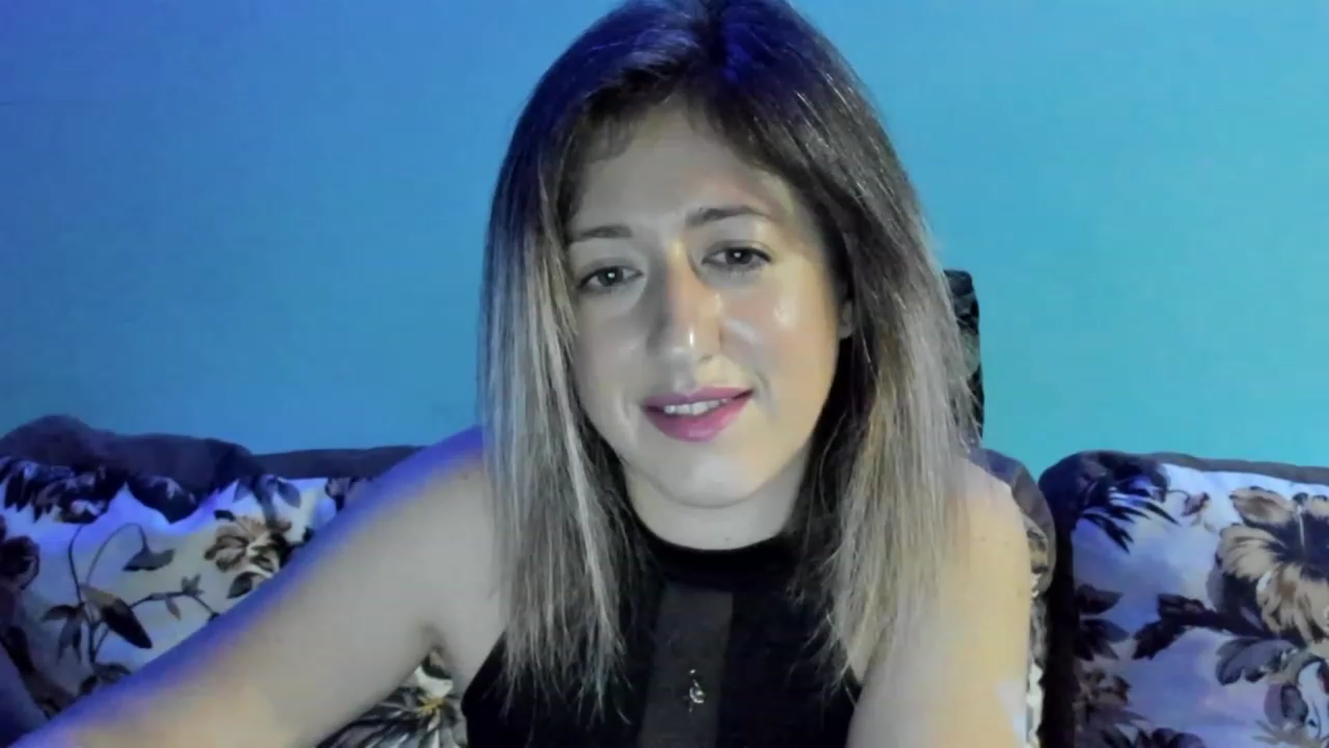 Gallery image thumbnail from SweetDelia_'s myfreecams stream on, 09/16/2023, 23:49 image 3 of 20