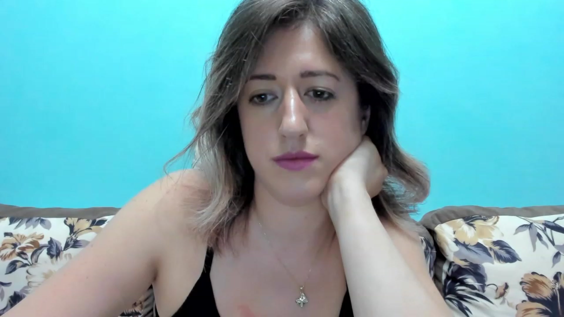 Gallery image thumbnail from SweetDelia_'s myfreecams stream on, 09/18/2023, 09:26 image 3 of 20
