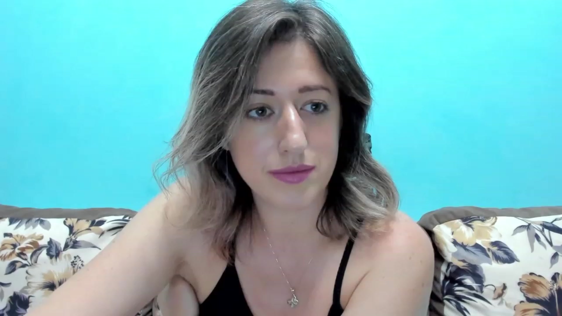 Gallery image thumbnail from SweetDelia_'s myfreecams stream on, 09/18/2023, 09:26 image 8 of 20