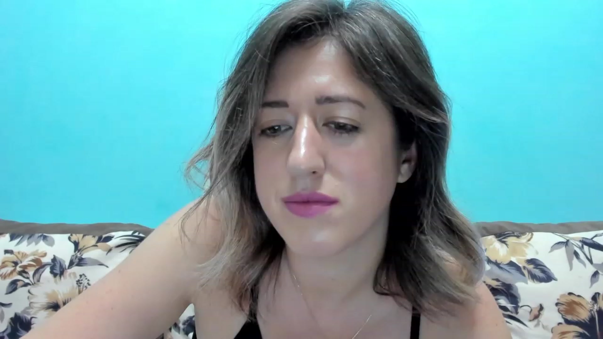 Gallery image thumbnail from SweetDelia_'s myfreecams stream on, 09/18/2023, 09:26 image 6 of 20