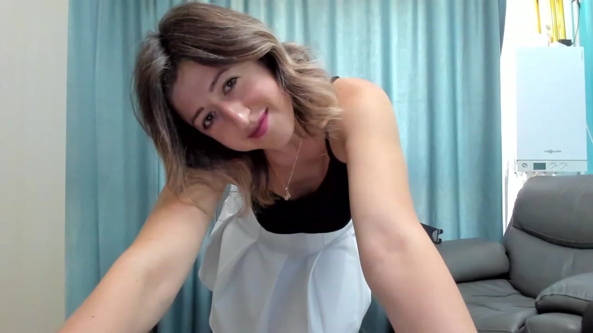 Gallery image thumbnail from SweetDelia_'s myfreecams stream on, 09/18/2023, 10:43 image 20 of 20