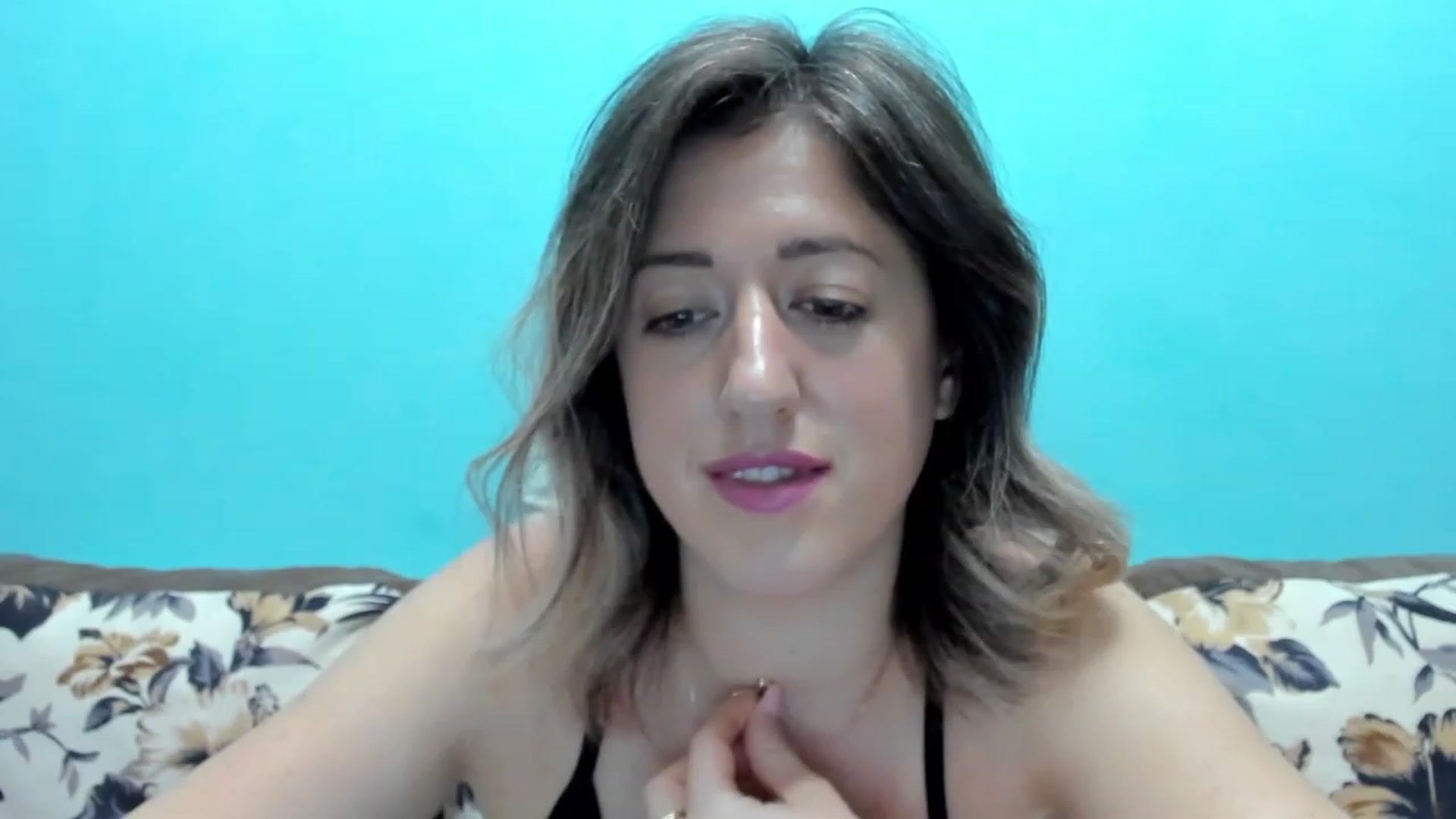 Gallery image thumbnail from SweetDelia_'s myfreecams stream on, 09/18/2023, 10:43 image 9 of 20