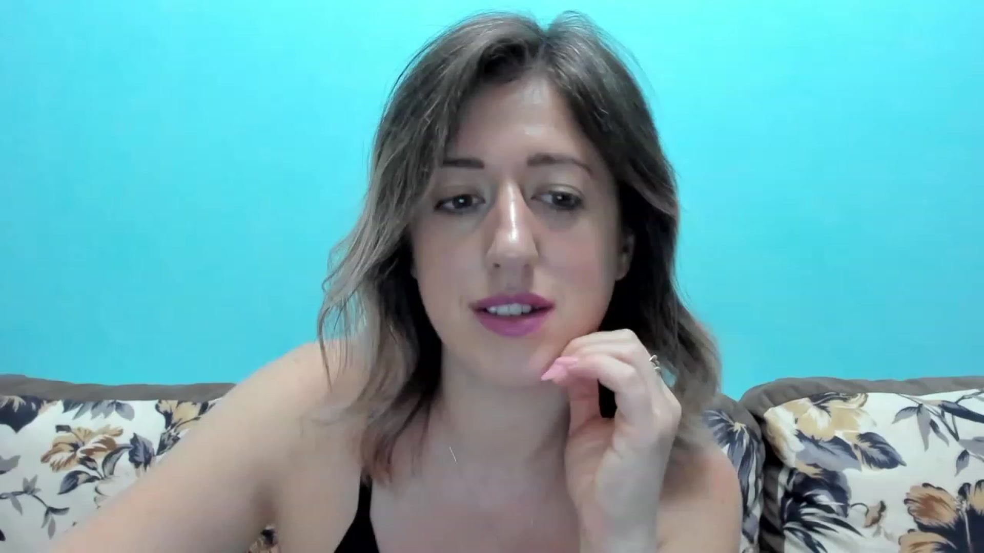 Gallery image thumbnail from SweetDelia_'s myfreecams stream on, 09/18/2023, 10:43 image 4 of 20