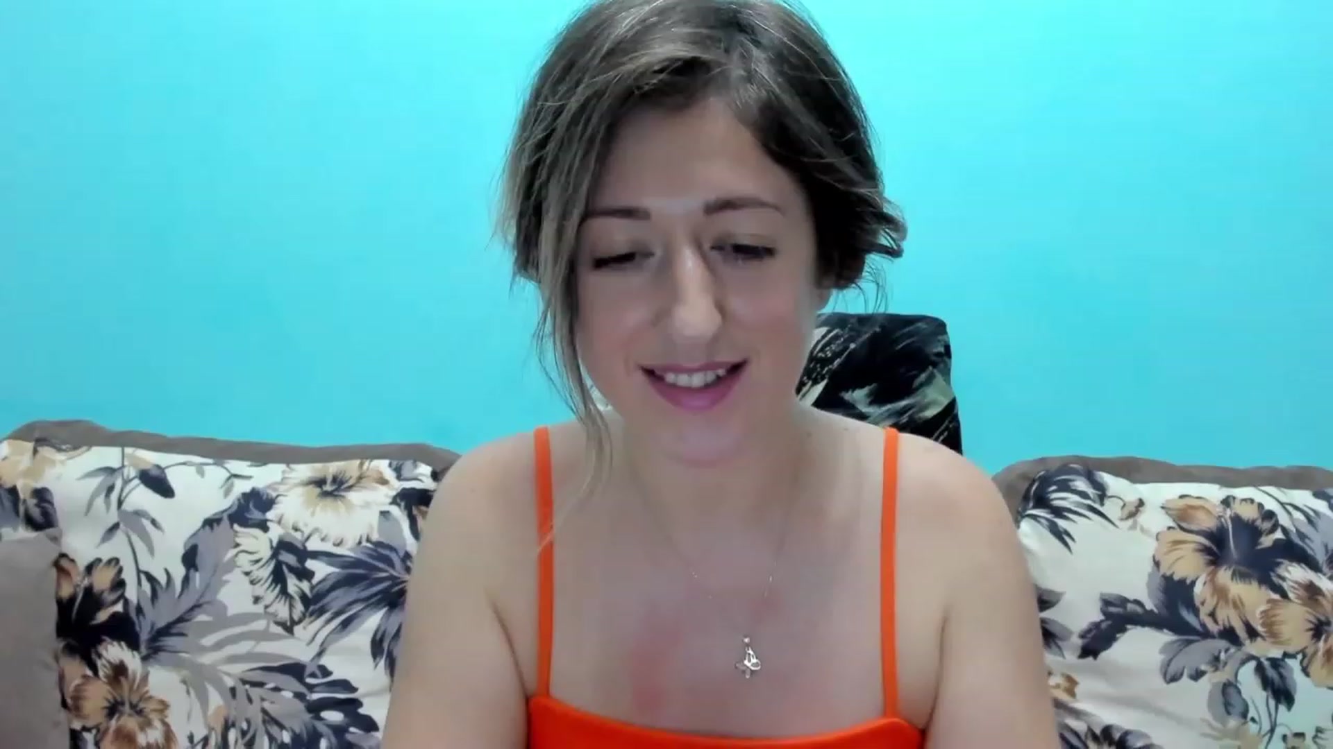 Gallery image thumbnail from SweetDelia_'s myfreecams stream on, 09/19/2023, 09:20 image 16 of 20