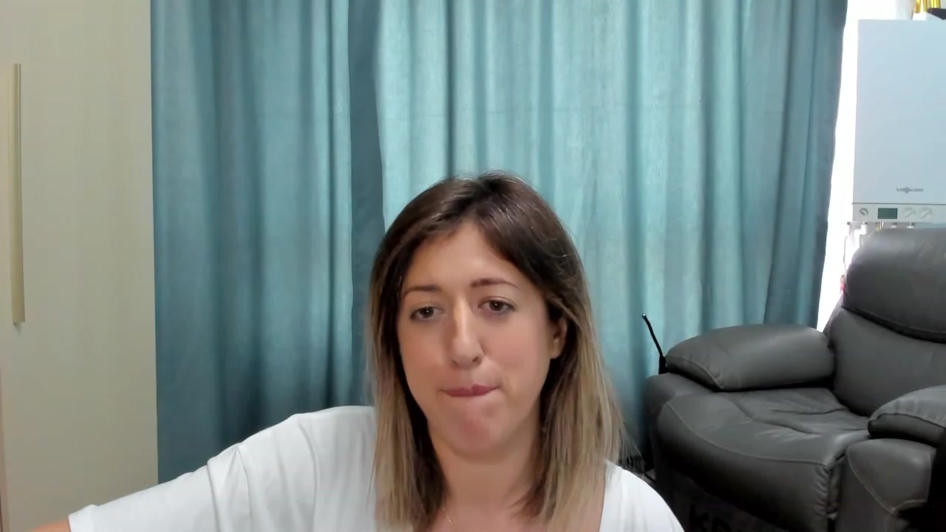 Gallery image thumbnail from SweetDelia_'s myfreecams stream on, 09/25/2023, 10:58 image 12 of 20