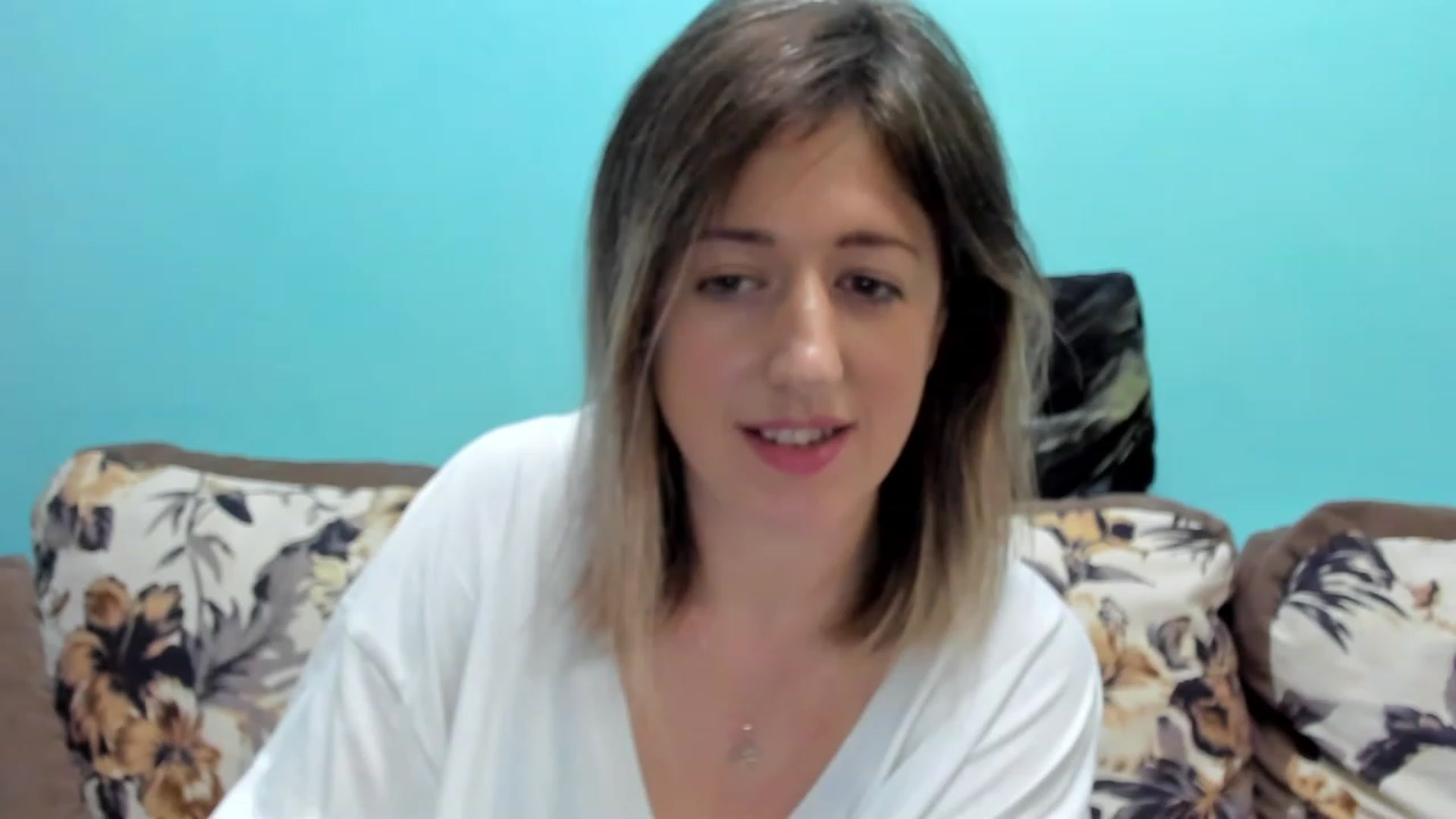 Gallery image thumbnail from SweetDelia_'s myfreecams stream on, 09/25/2023, 10:58 image 17 of 20