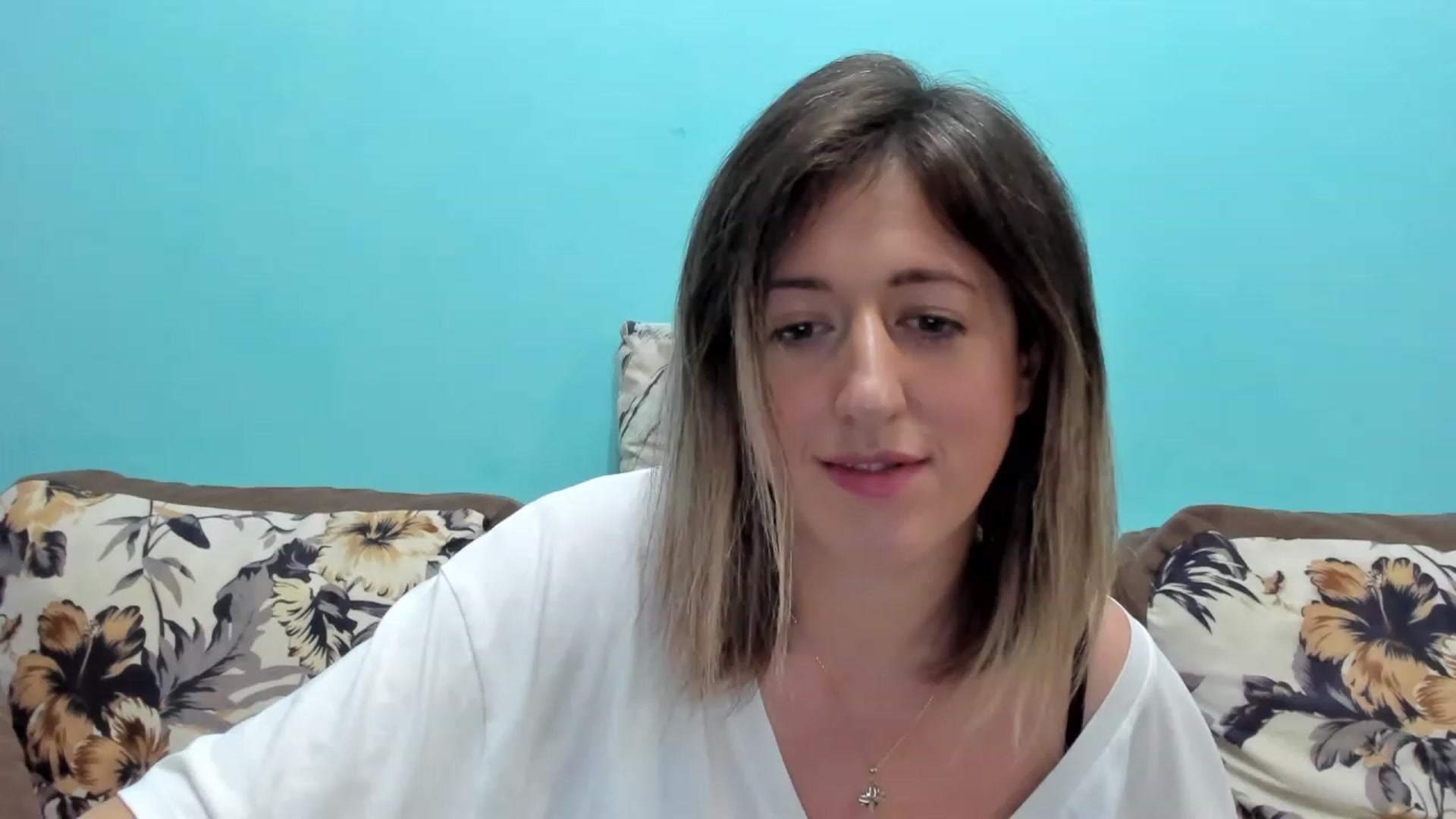 Gallery image thumbnail from SweetDelia_'s myfreecams stream on, 09/25/2023, 12:18 image 14 of 20
