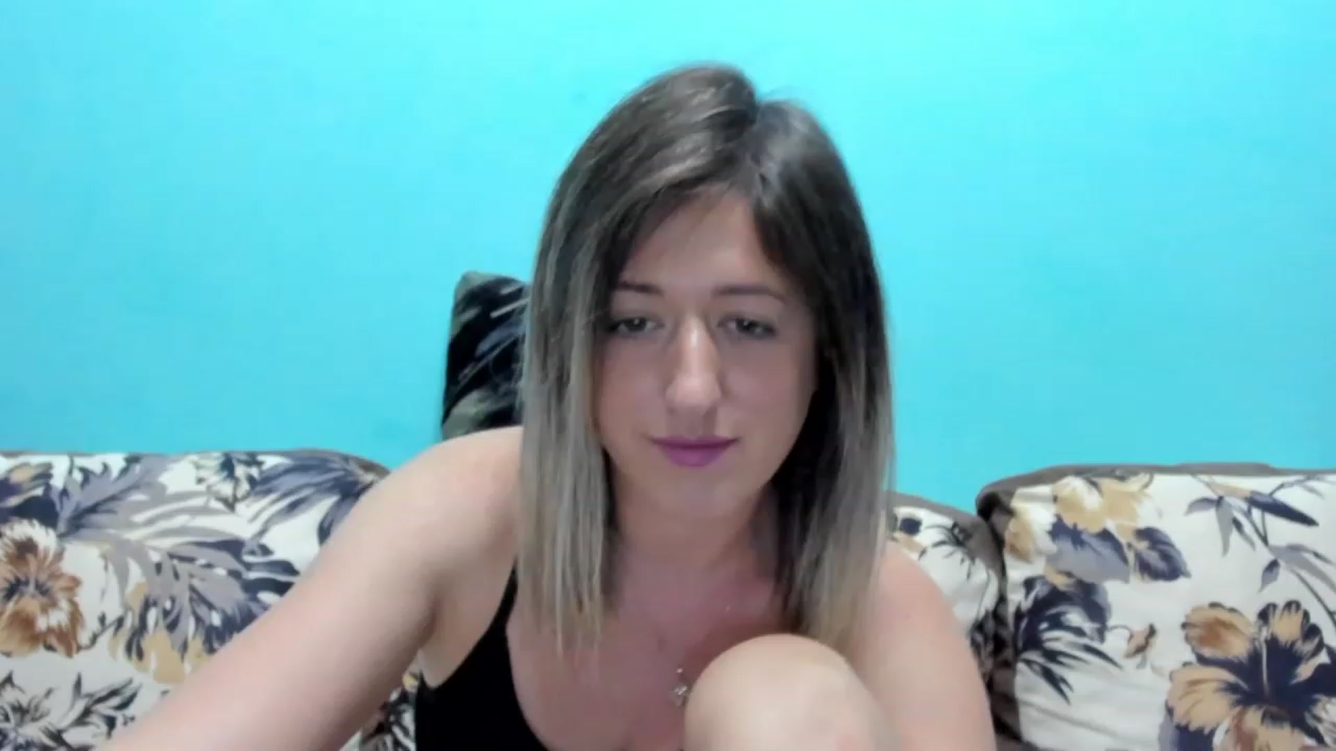 Gallery image thumbnail from SweetDelia_'s myfreecams stream on, 10/02/2023, 11:40 image 2 of 20