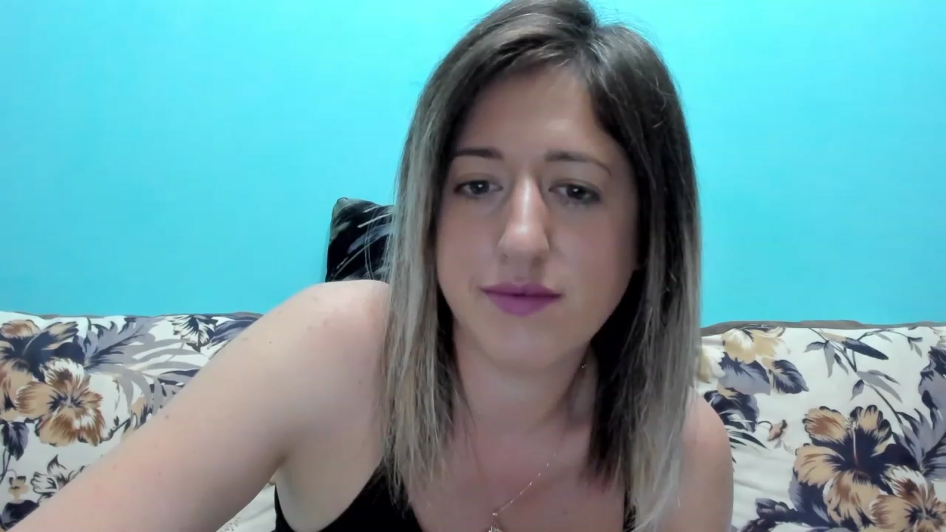 Gallery image thumbnail from SweetDelia_'s myfreecams stream on, 10/02/2023, 11:40 image 15 of 20