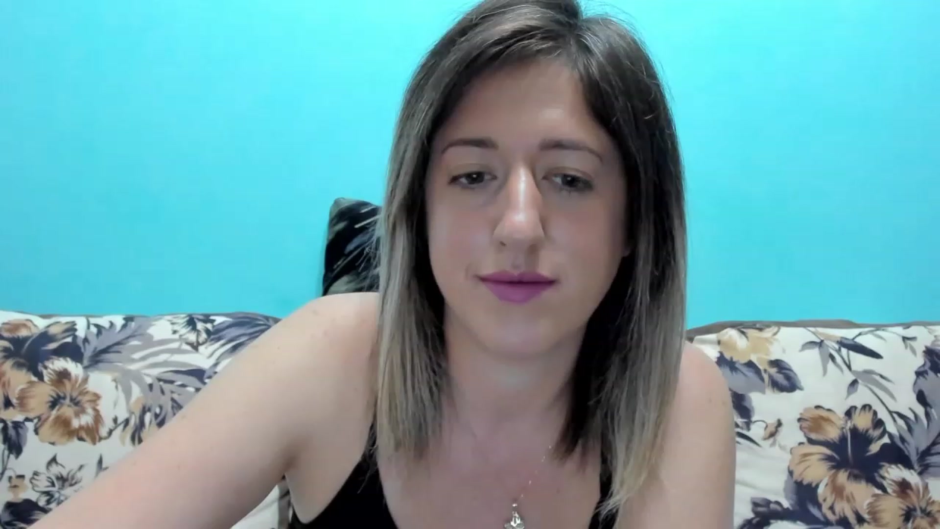 Gallery image thumbnail from SweetDelia_'s myfreecams stream on, 10/02/2023, 11:40 image 17 of 20