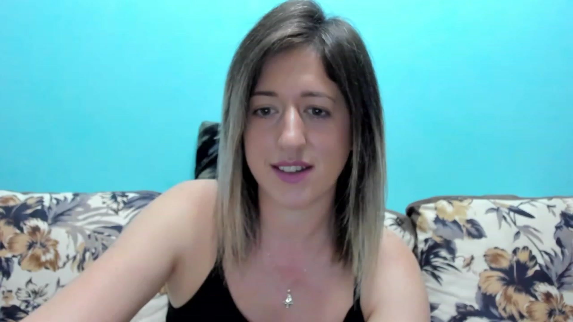 Gallery image thumbnail from SweetDelia_'s myfreecams stream on, 10/02/2023, 11:40 image 11 of 20