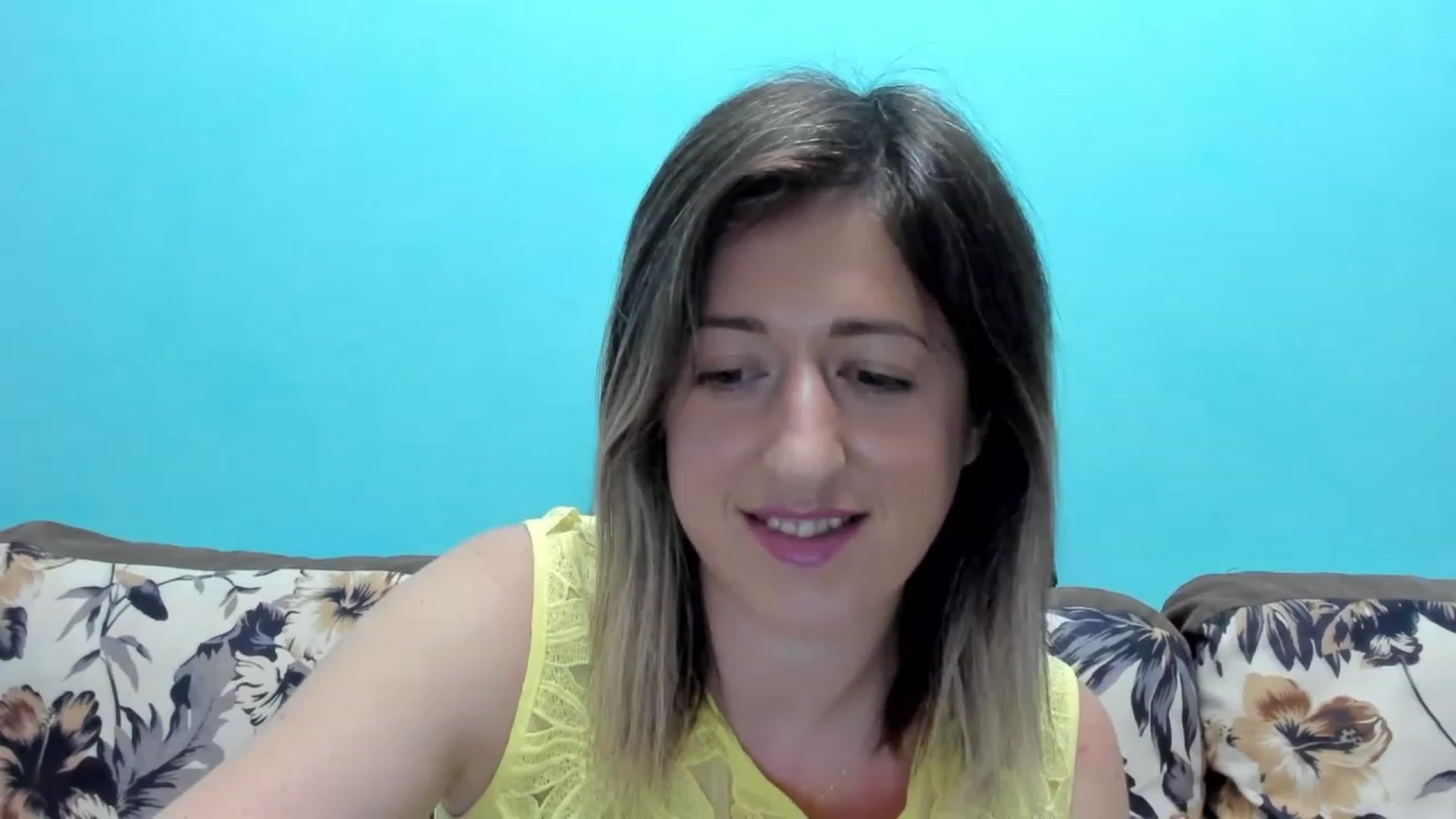 Gallery image thumbnail from SweetDelia_'s myfreecams stream on, 10/04/2023, 09:37 image 20 of 20