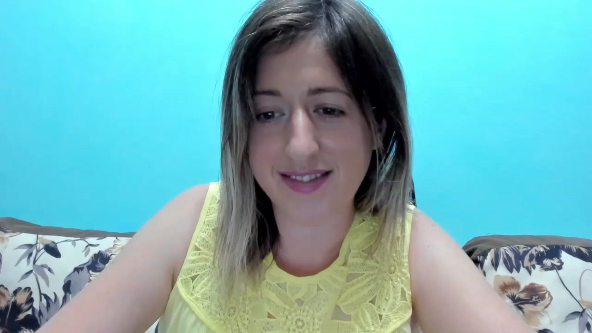 Gallery image thumbnail from SweetDelia_'s myfreecams stream on, 10/04/2023, 12:22 image 4 of 20