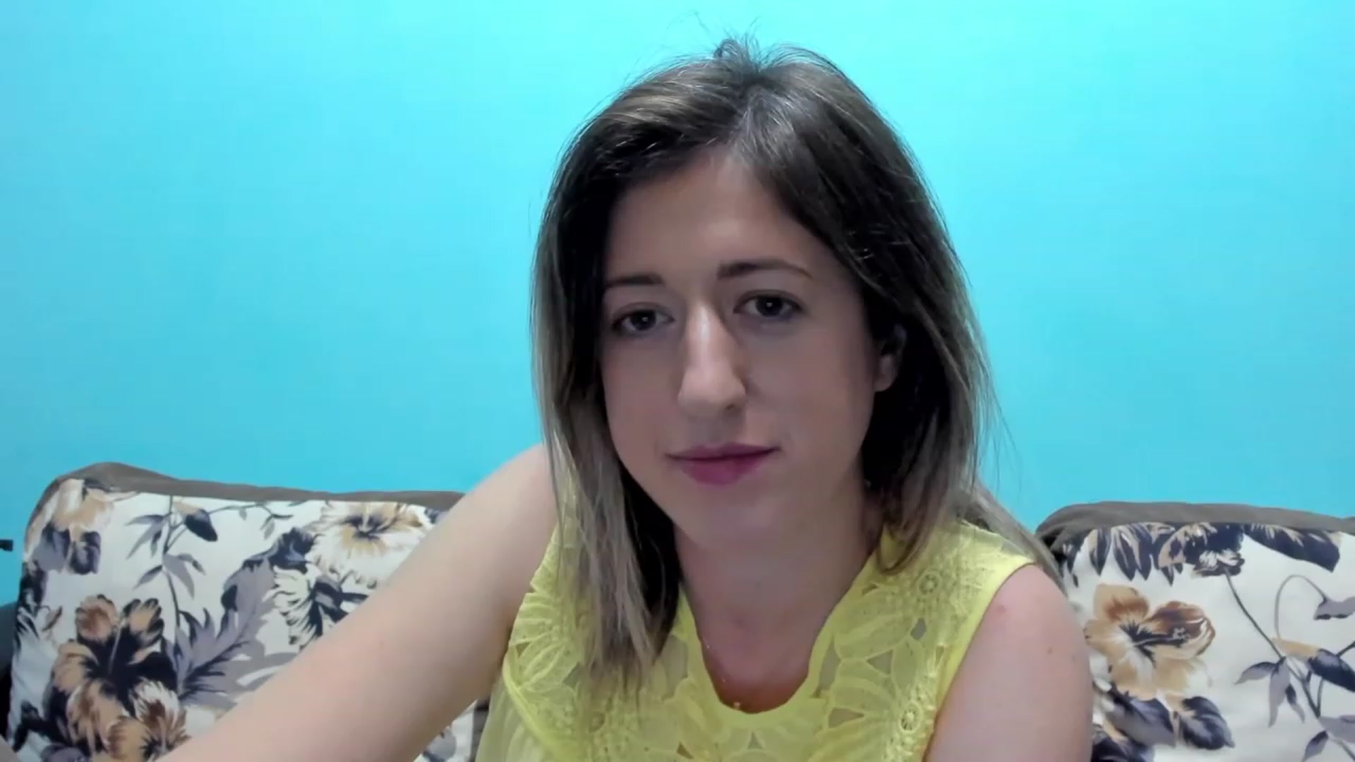 Gallery image thumbnail from SweetDelia_'s myfreecams stream on, 10/04/2023, 12:22 image 18 of 20