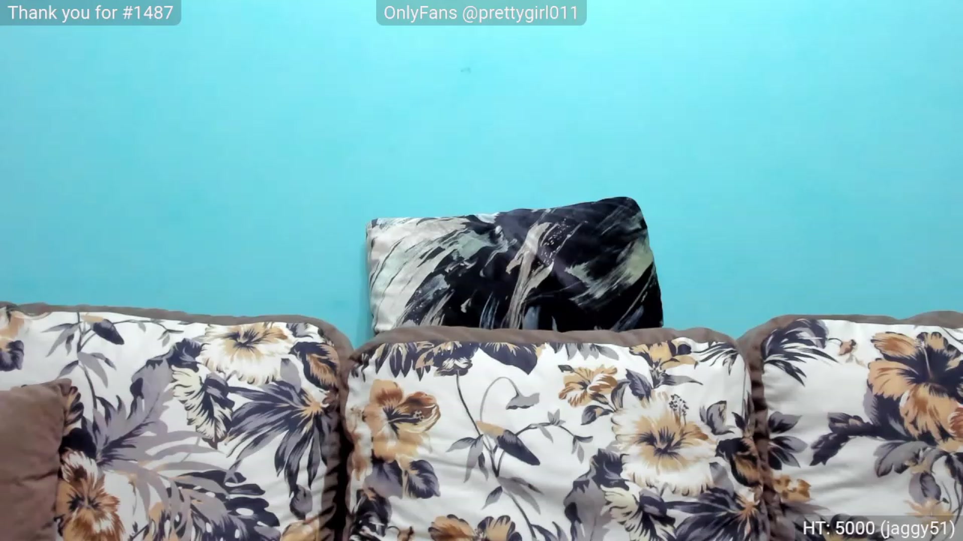 Gallery image thumbnail from SweetDelia_'s myfreecams stream on, 10/16/2023, 11:33 image 16 of 20