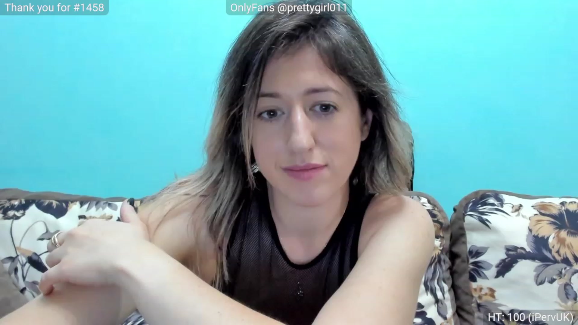 Gallery image thumbnail from SweetDelia_'s myfreecams stream on, 10/20/2023, 10:42 image 15 of 20
