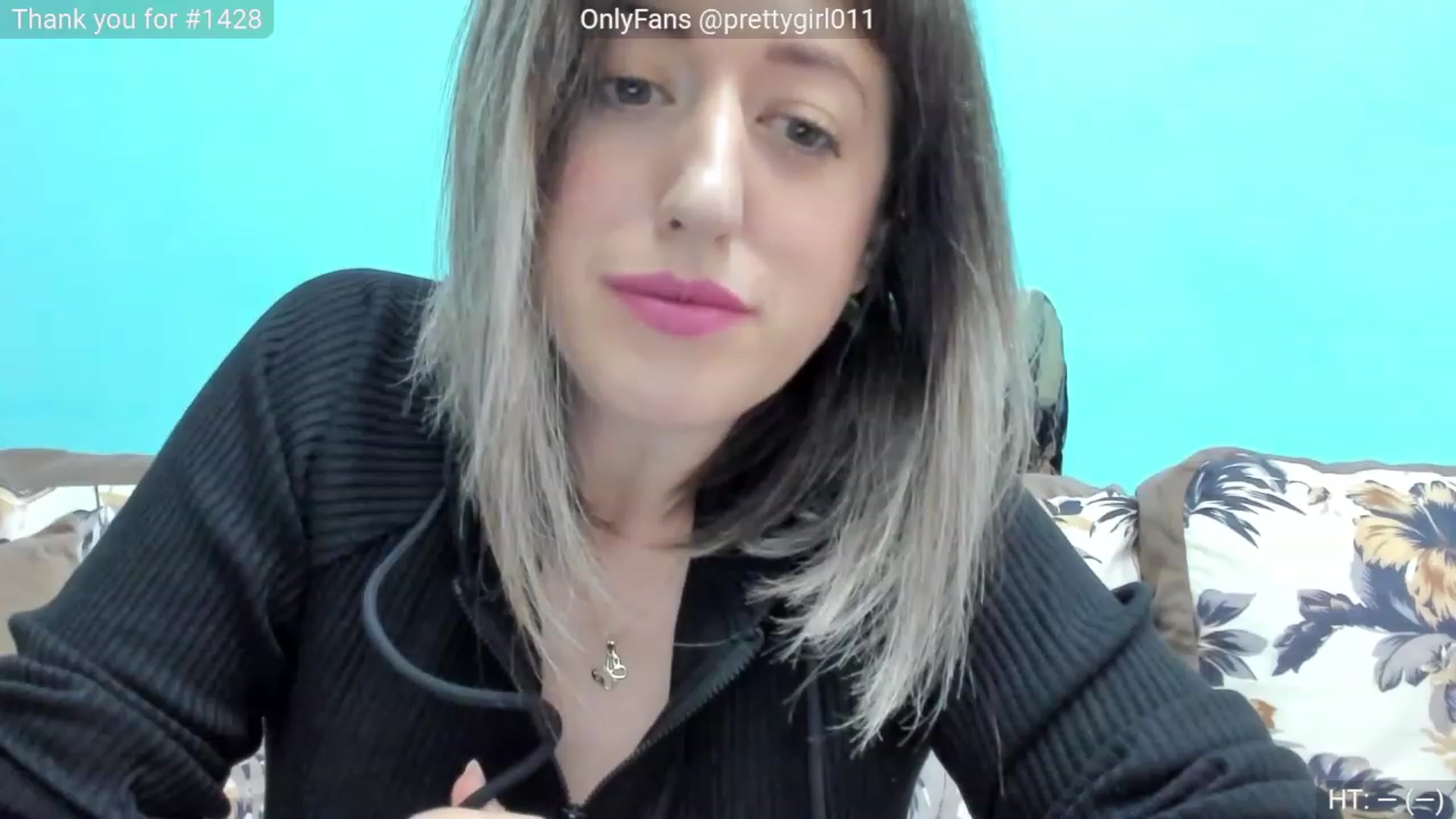 Gallery image thumbnail from SweetDelia_'s myfreecams stream on, 11/13/2023, 12:25 image 8 of 20