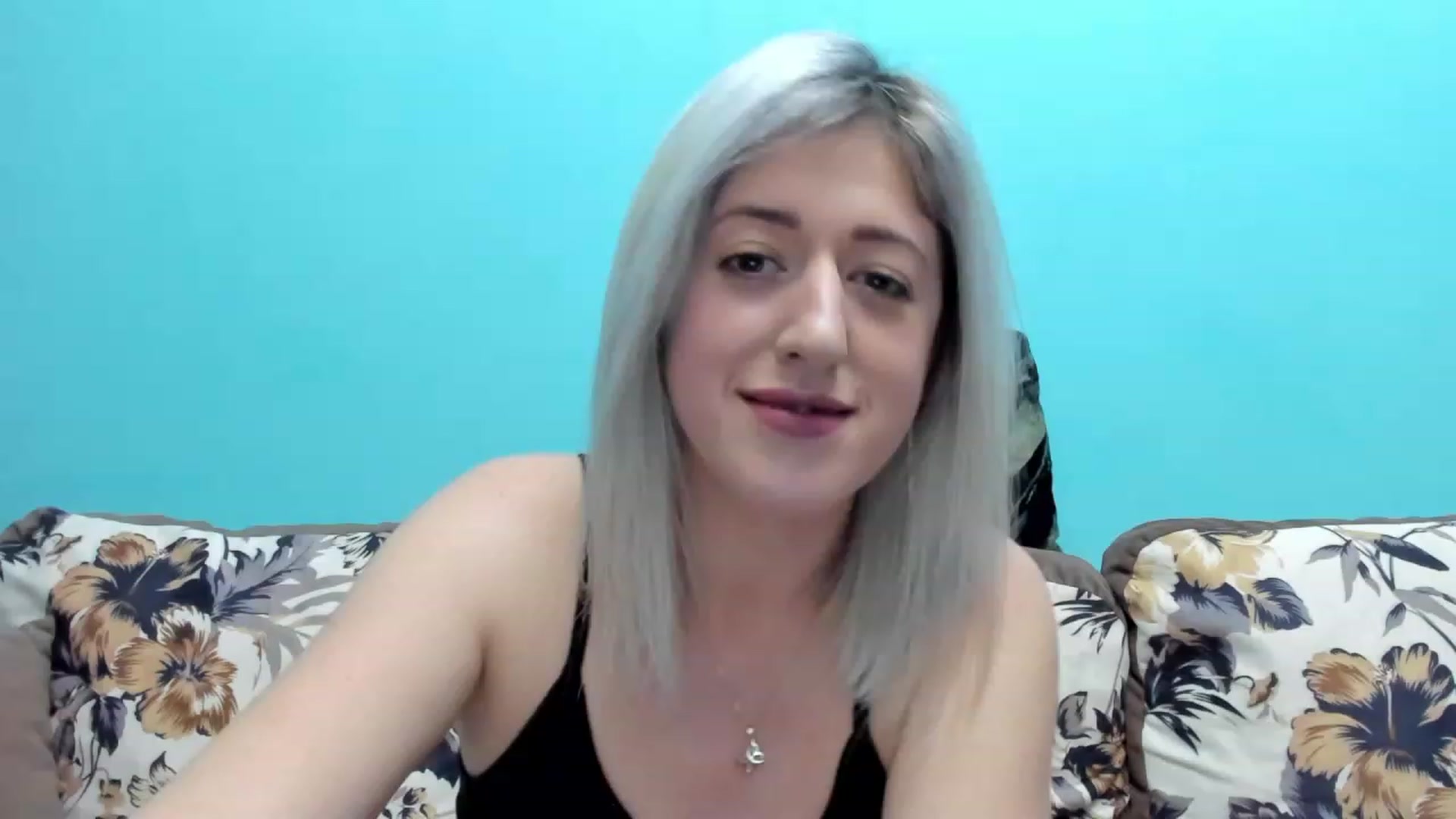Gallery image thumbnail from SweetDelia_'s myfreecams stream on, 11/16/2023, 13:22 image 7 of 20