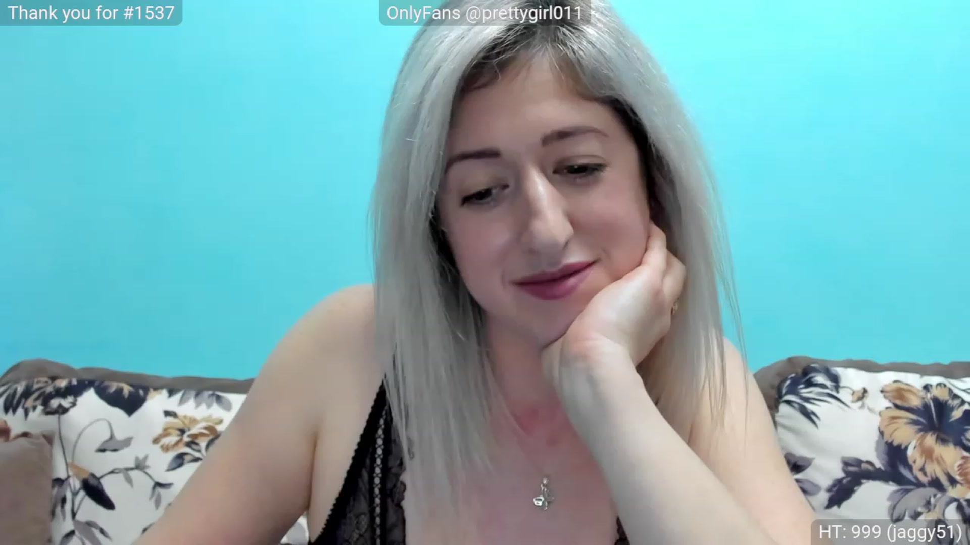 Gallery image thumbnail from SweetDelia_'s myfreecams stream on, 11/20/2023, 13:08 image 19 of 20
