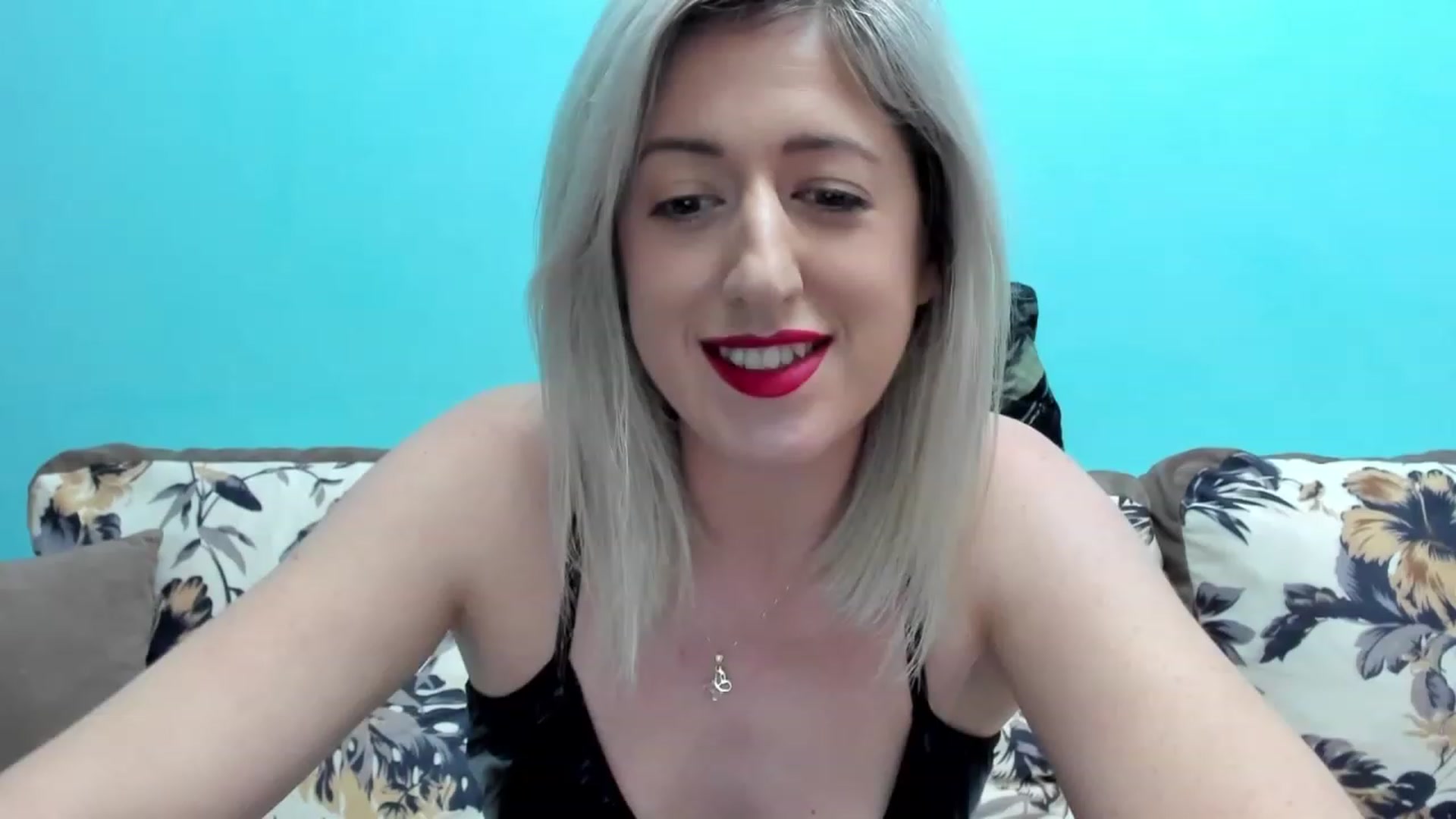 Gallery image thumbnail from SweetDelia_'s myfreecams stream on, 11/22/2023, 13:20 image 18 of 20