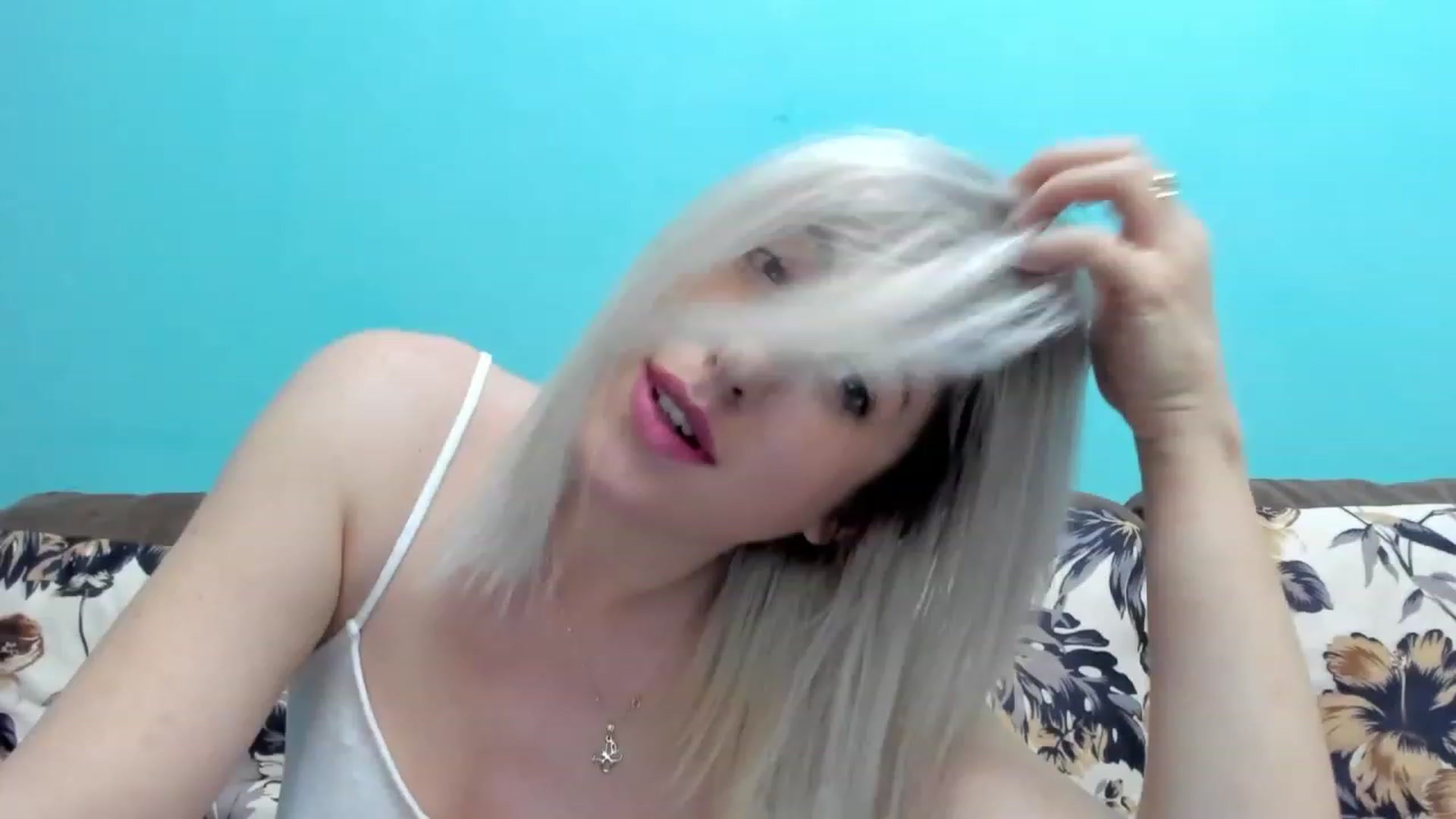 Gallery image thumbnail from SweetDelia_'s myfreecams stream on, 12/07/2023, 13:18 image 18 of 20