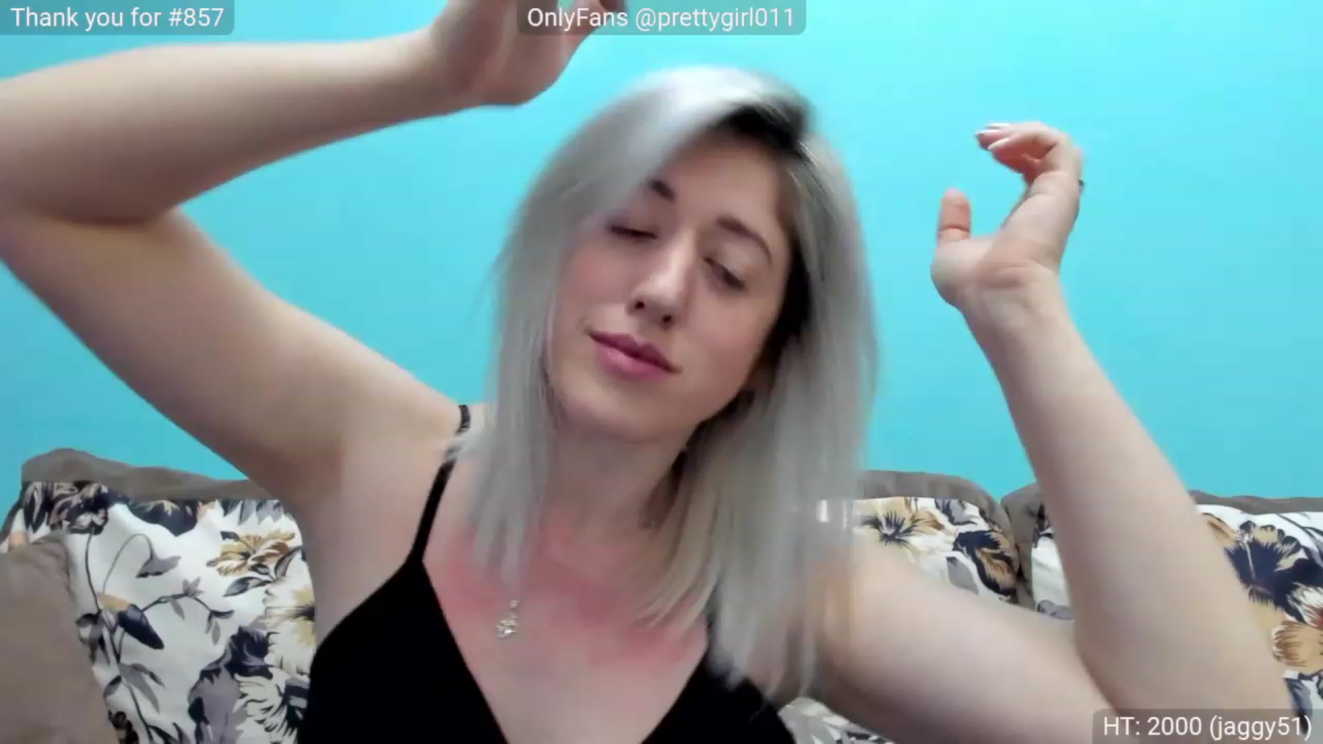 Gallery image thumbnail from SweetDelia_'s myfreecams stream on, 12/11/2023, 13:20 image 11 of 20