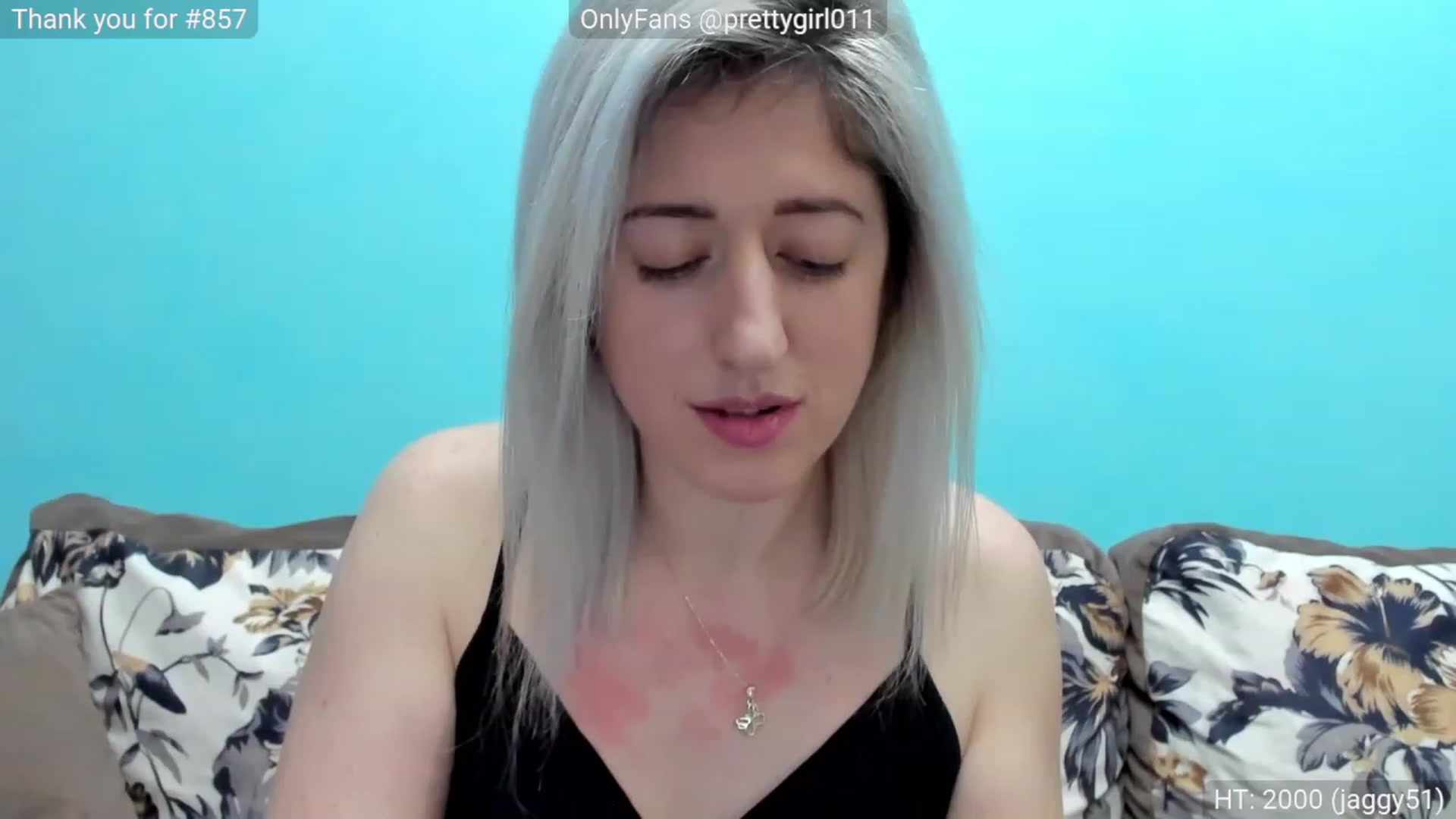 Gallery image thumbnail from SweetDelia_'s myfreecams stream on, 12/11/2023, 13:20 image 6 of 20