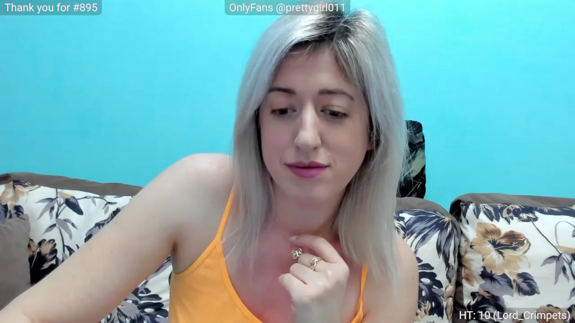 Gallery image thumbnail from SweetDelia_'s myfreecams stream on, 12/12/2023, 13:25 image 13 of 20
