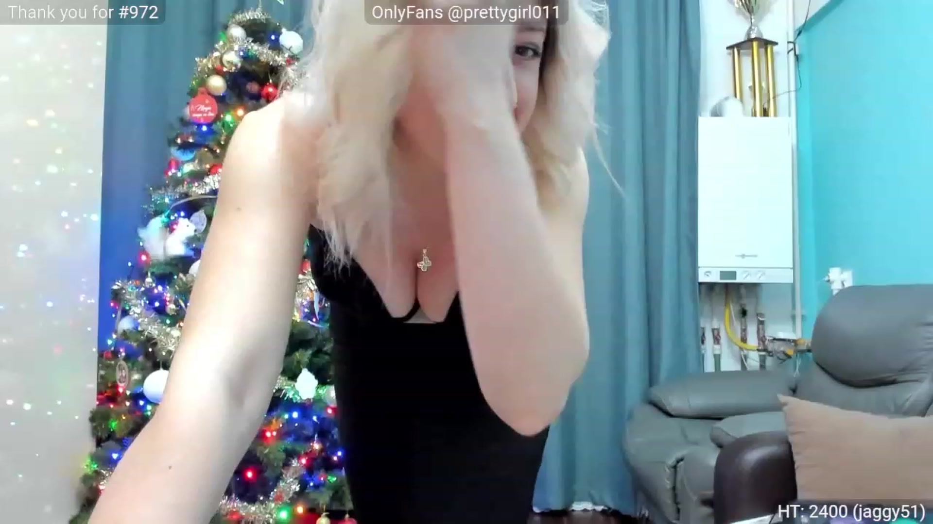 Gallery image thumbnail from SweetDelia_'s myfreecams stream on, 12/30/2023, 23:24 image 16 of 20