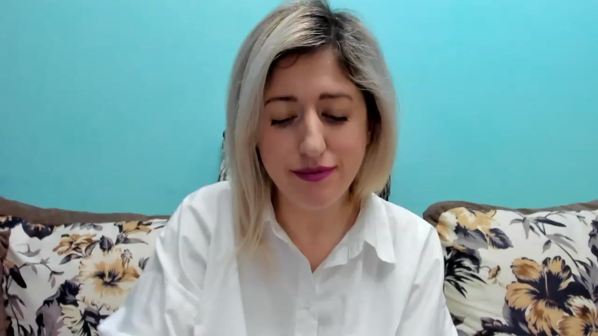 Gallery image thumbnail from SweetDelia_'s myfreecams stream on, 01/08/2024, 10:44 image 19 of 20