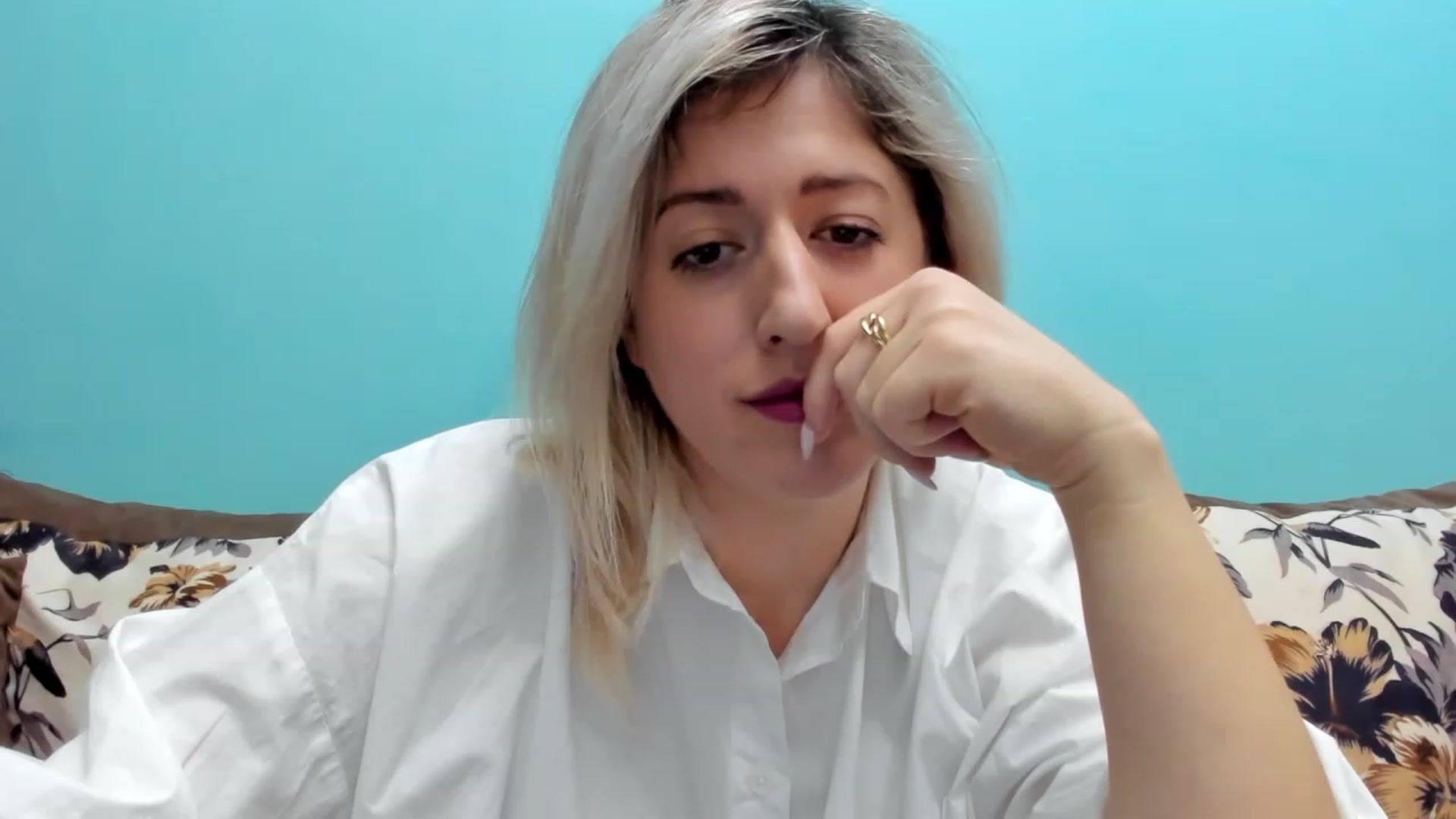 Gallery image thumbnail from SweetDelia_'s myfreecams stream on, 01/08/2024, 10:44 image 6 of 20