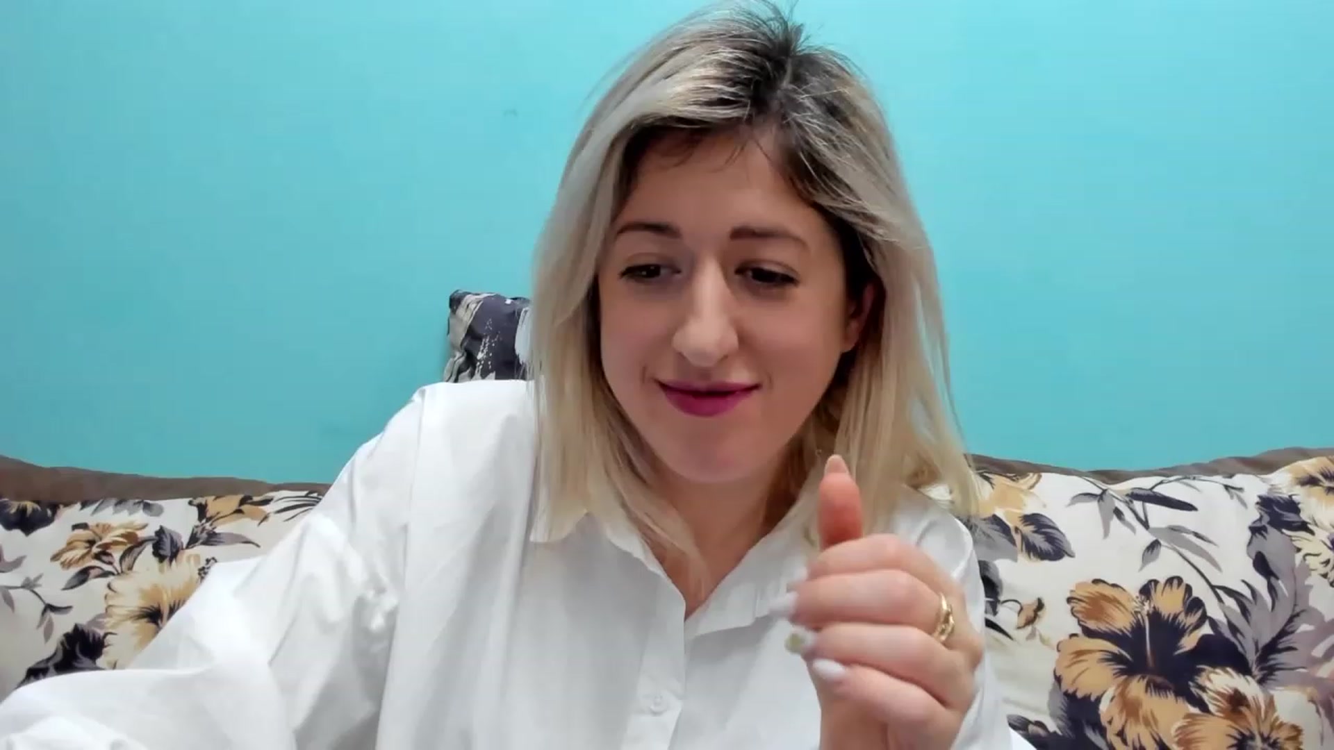 Gallery image thumbnail from SweetDelia_'s myfreecams stream on, 01/08/2024, 13:04 image 5 of 20
