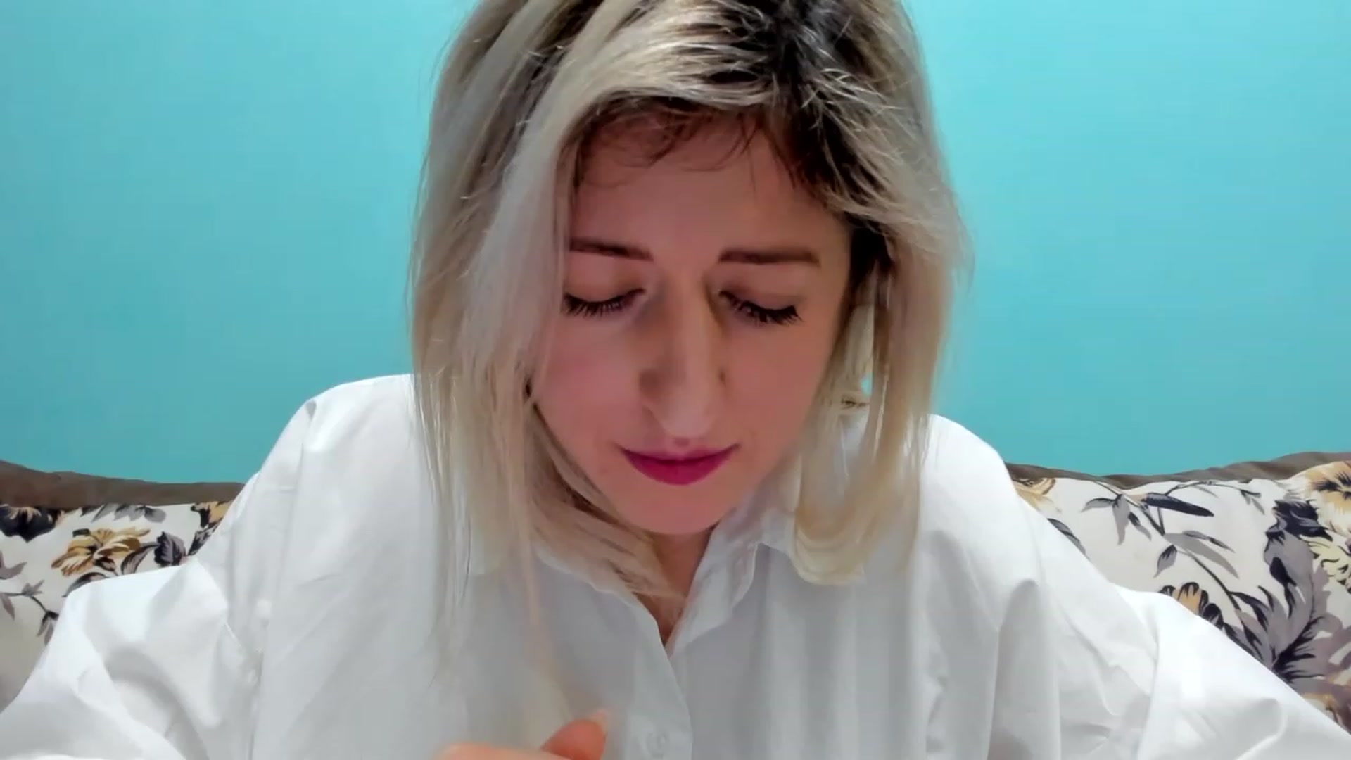 Gallery image thumbnail from SweetDelia_'s myfreecams stream on, 01/08/2024, 13:04 image 3 of 20