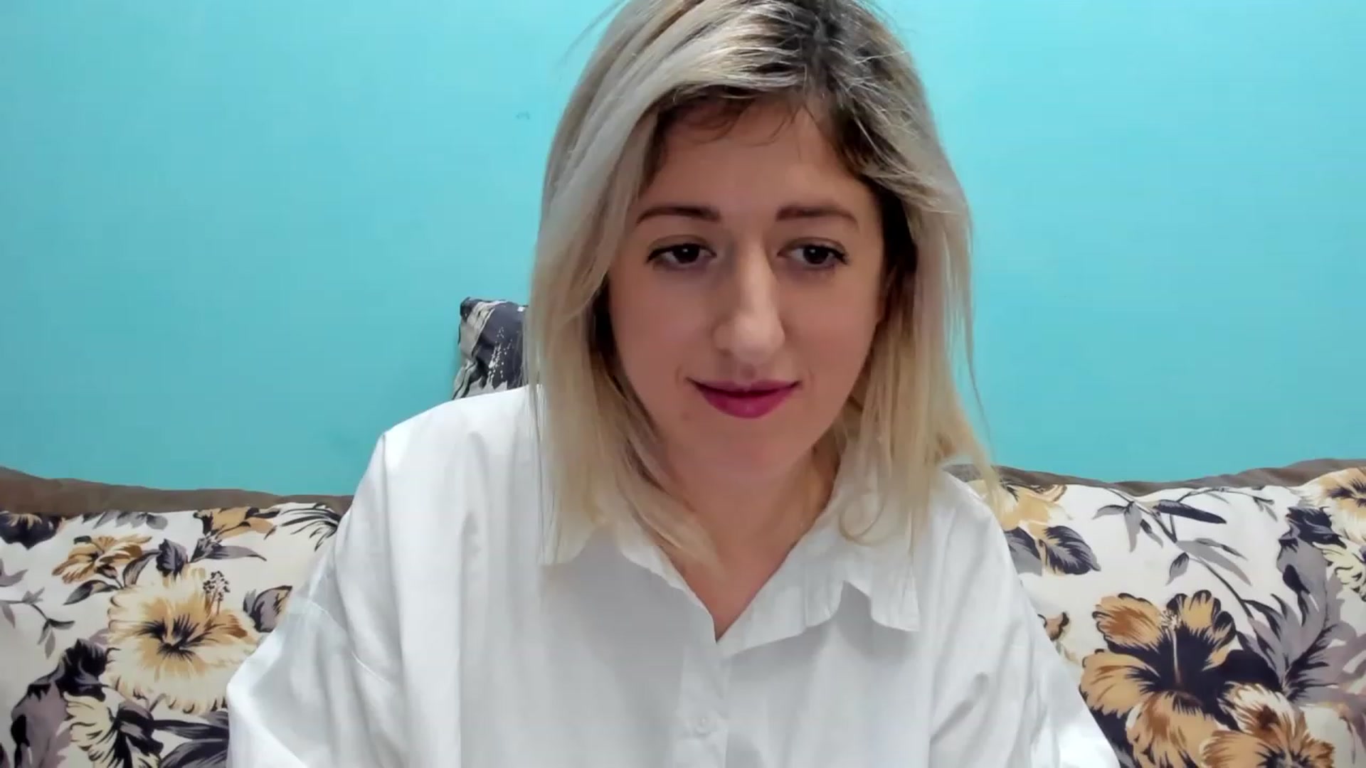 Gallery image thumbnail from SweetDelia_'s myfreecams stream on, 01/08/2024, 13:04 image 7 of 20