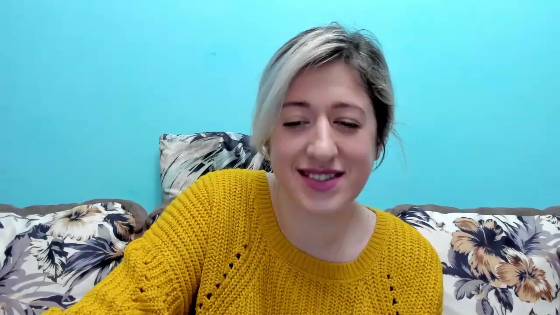 Gallery image thumbnail from SweetDelia_'s myfreecams stream on, 01/09/2024, 10:44 image 17 of 20