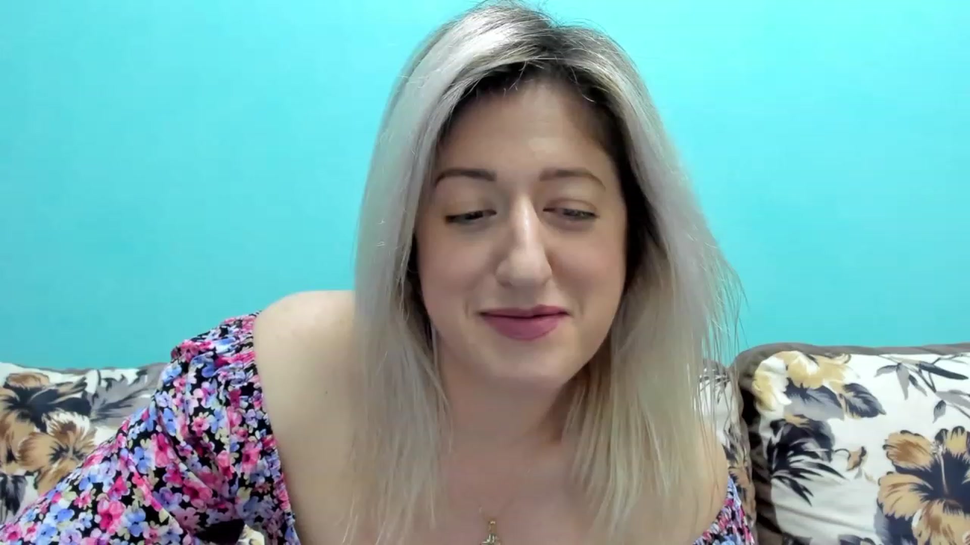 Gallery image thumbnail from SweetDelia_'s myfreecams stream on, 01/11/2024, 10:07 image 16 of 20