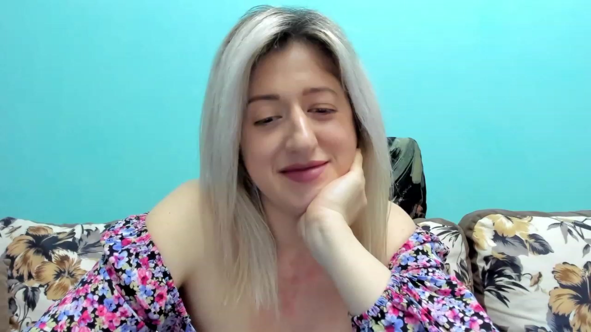 Gallery image thumbnail from SweetDelia_'s myfreecams stream on, 01/11/2024, 13:21 image 11 of 20