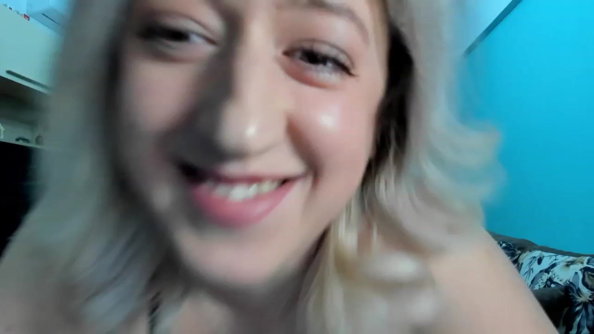 Gallery image thumbnail from SweetDelia_'s myfreecams stream on, 01/17/2024, 12:45 image 8 of 20