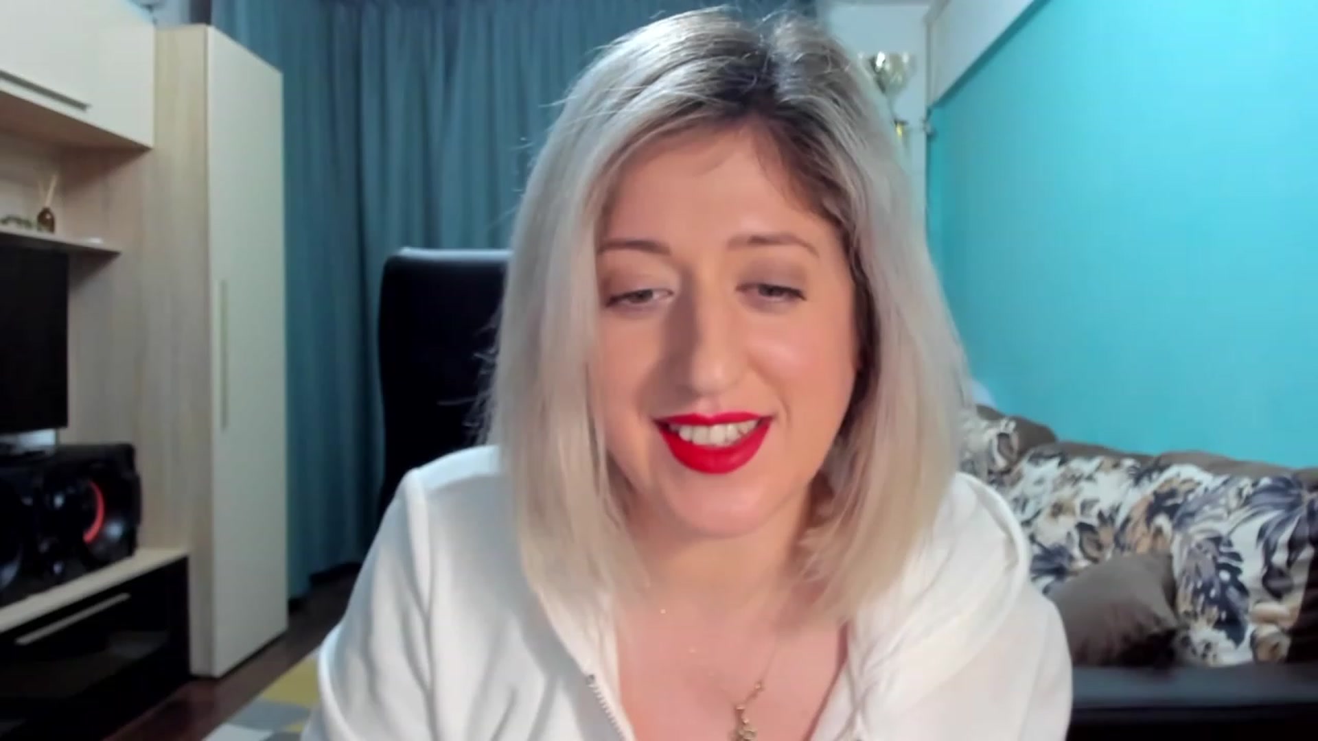 Gallery image thumbnail from SweetDelia_'s myfreecams stream on, 01/23/2024, 02:45 image 4 of 20