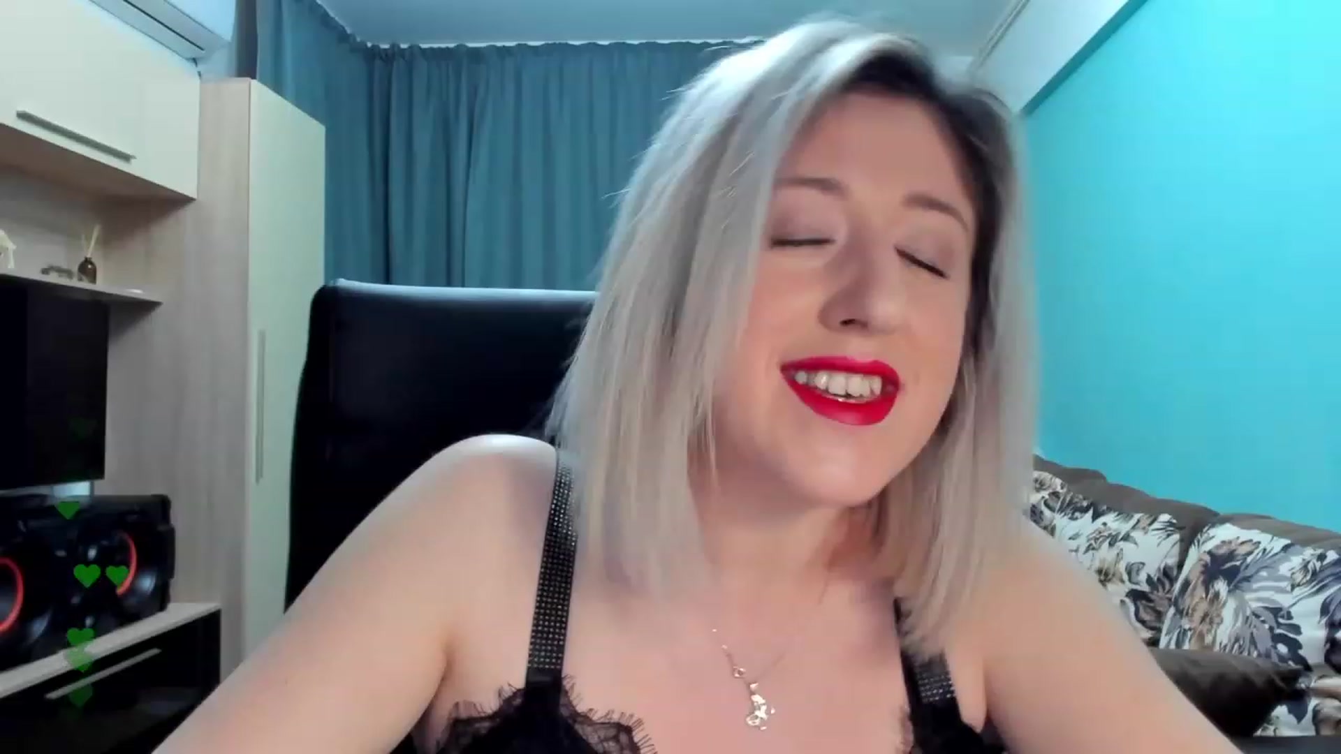 Gallery image thumbnail from SweetDelia_'s myfreecams stream on, 01/24/2024, 01:09 image 8 of 20