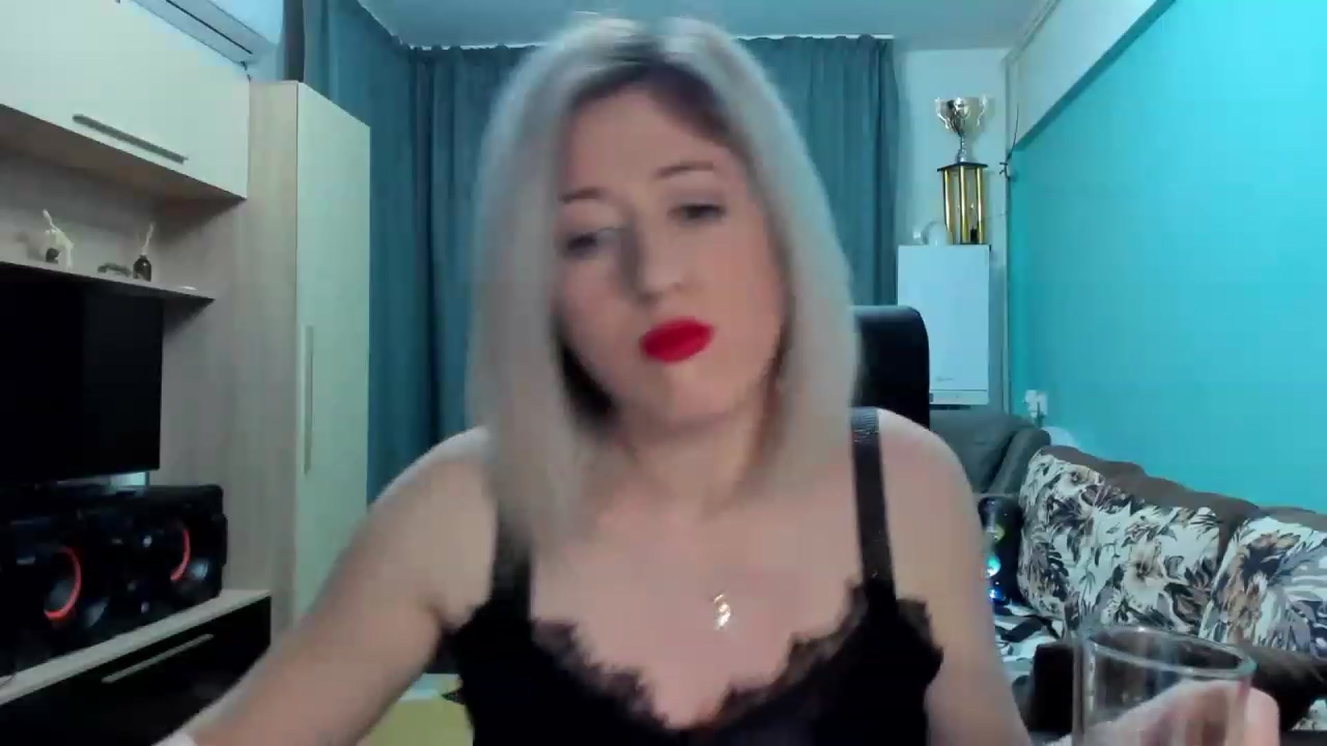 Gallery image thumbnail from SweetDelia_'s myfreecams stream on, 01/24/2024, 01:09 image 20 of 20