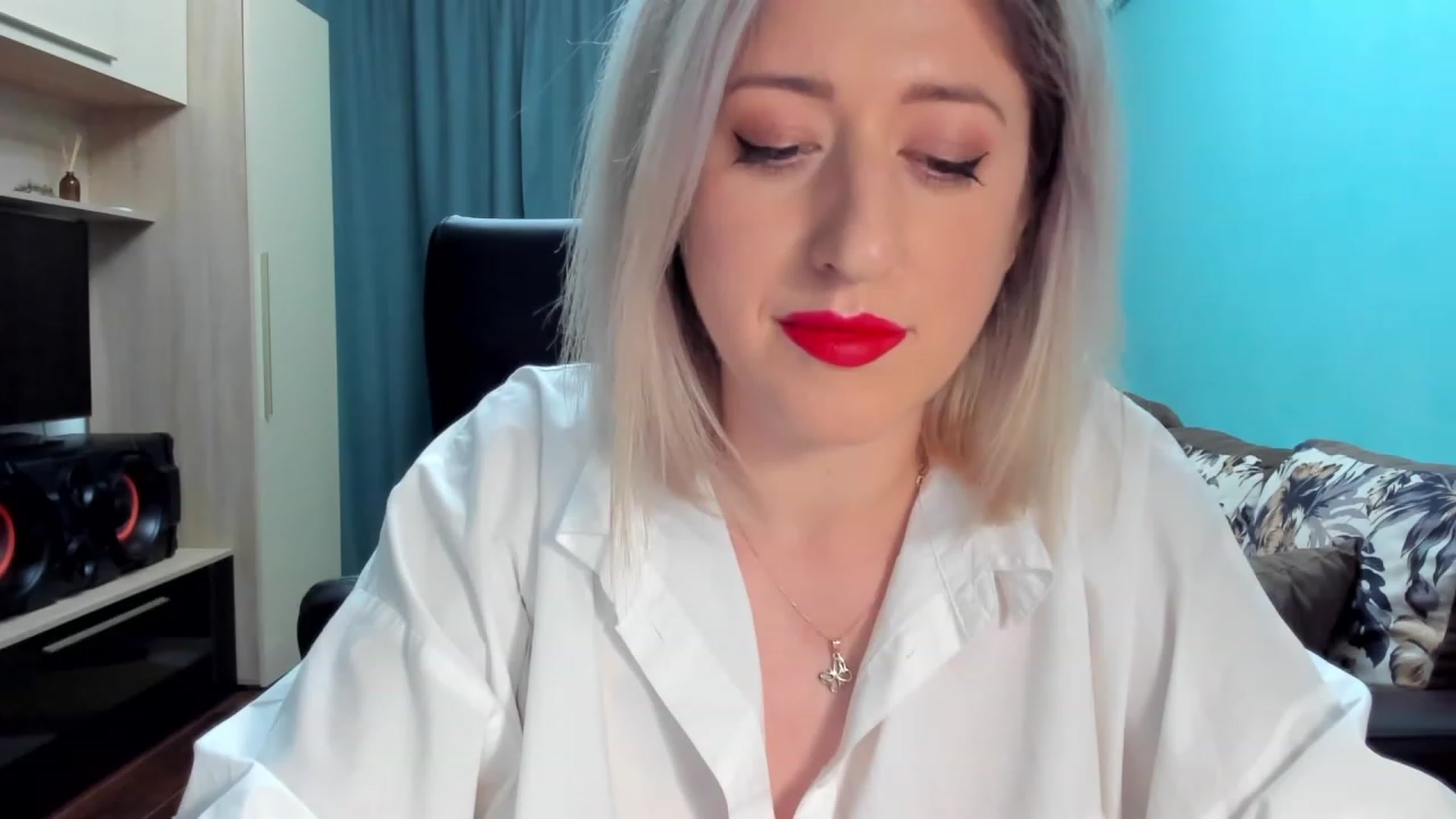 Gallery image thumbnail from SweetDelia_'s myfreecams stream on, 01/25/2024, 02:48 image 20 of 20