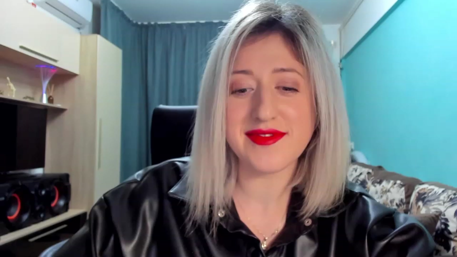 Gallery image thumbnail from SweetDelia_'s myfreecams stream on, 01/28/2024, 02:09 image 20 of 20