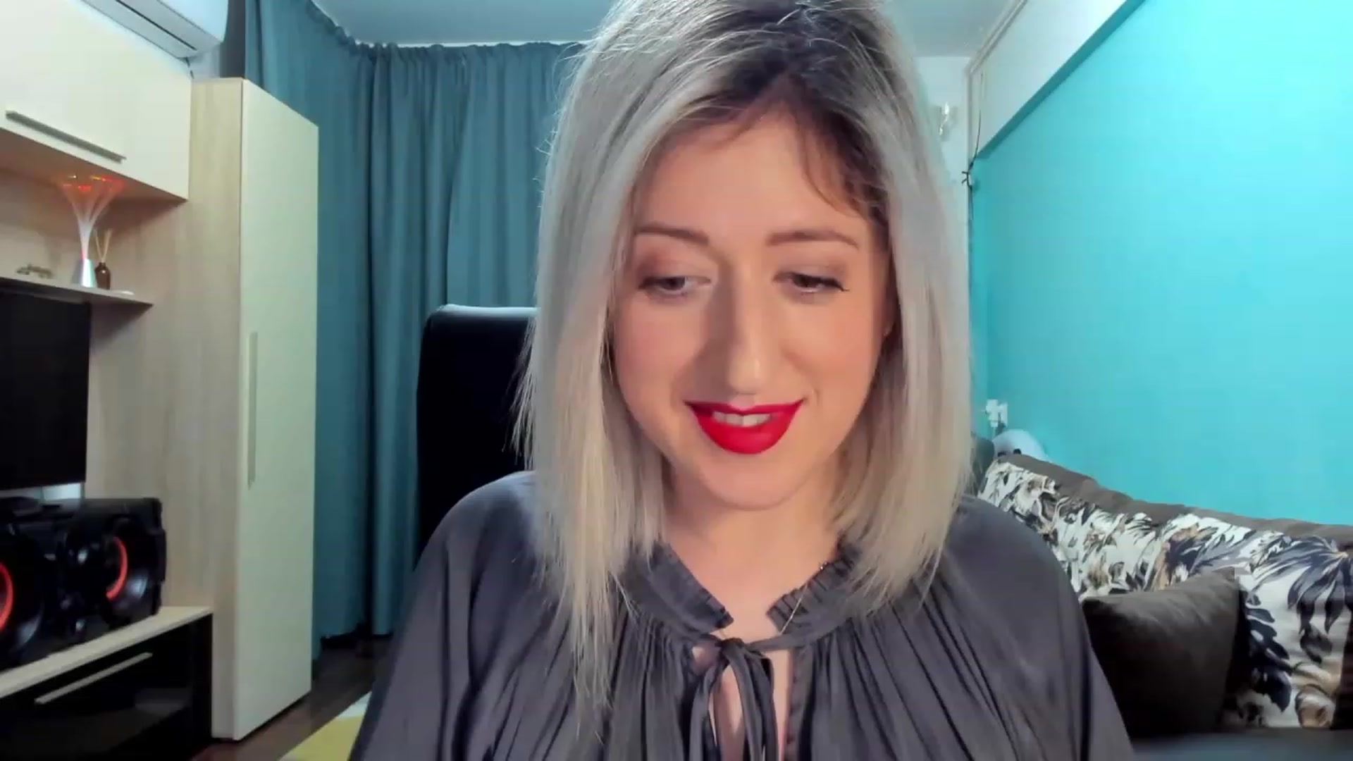 Gallery image thumbnail from SweetDelia_'s myfreecams stream on, 01/29/2024, 24:54 image 9 of 20