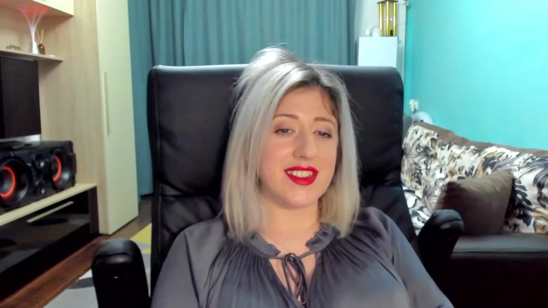 Gallery image thumbnail from SweetDelia_'s myfreecams stream on, 01/29/2024, 01:22 image 20 of 20