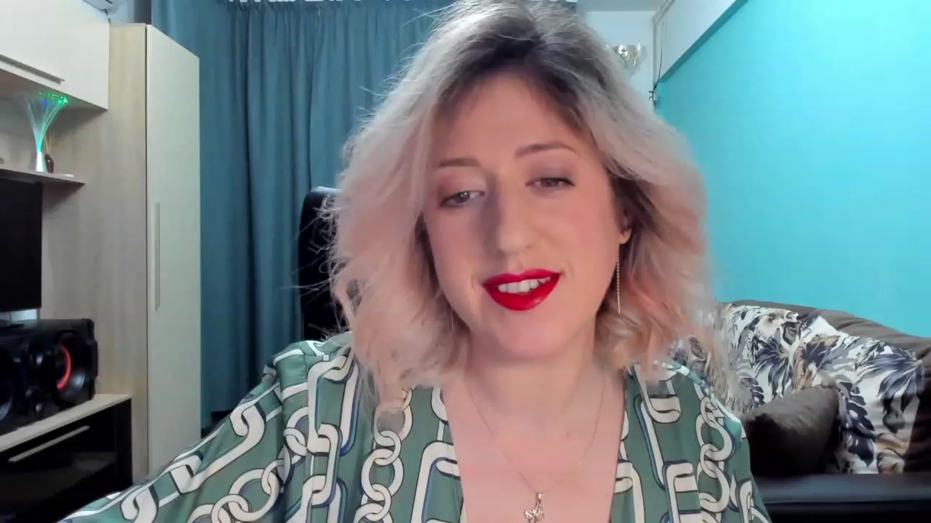 Gallery image thumbnail from SweetDelia_'s myfreecams stream on, 02/11/2024, 23:37 image 3 of 20