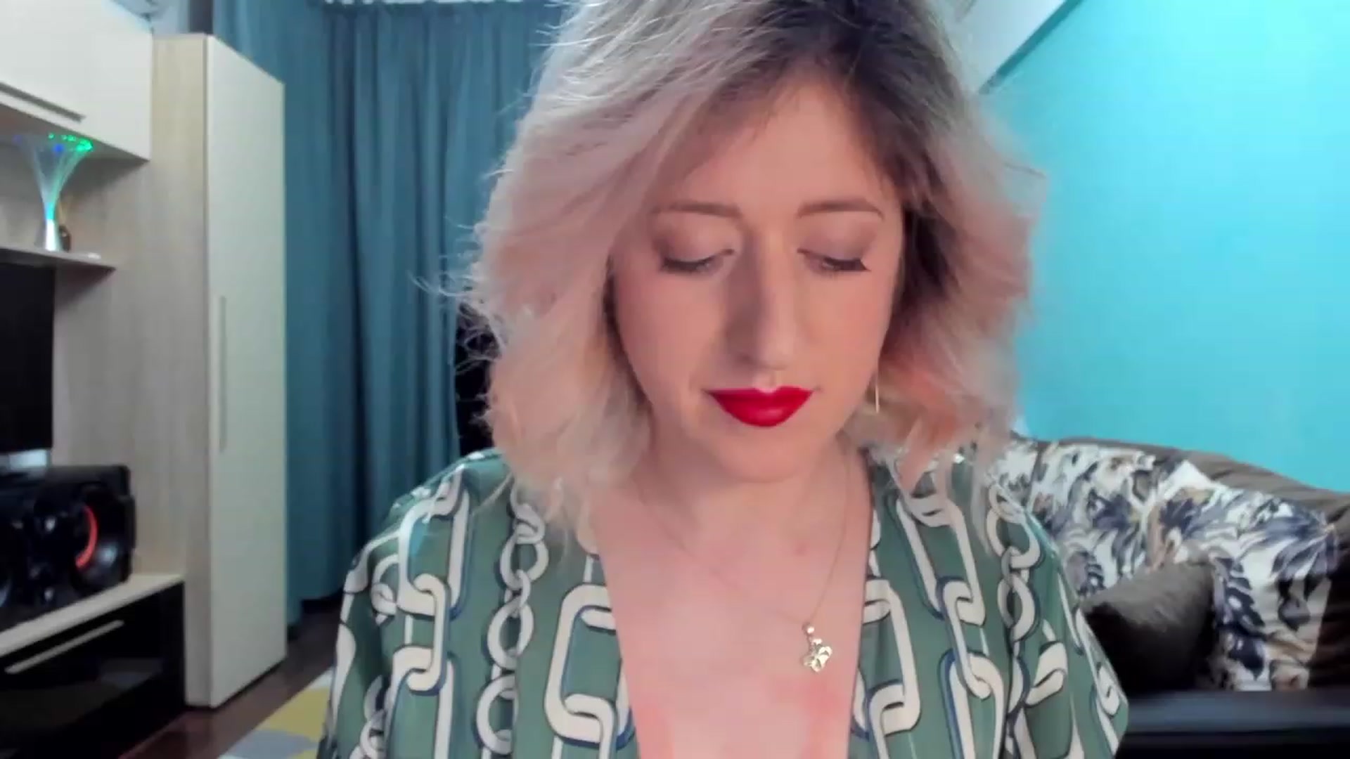 Gallery image thumbnail from SweetDelia_'s myfreecams stream on, 02/11/2024, 23:37 image 10 of 20