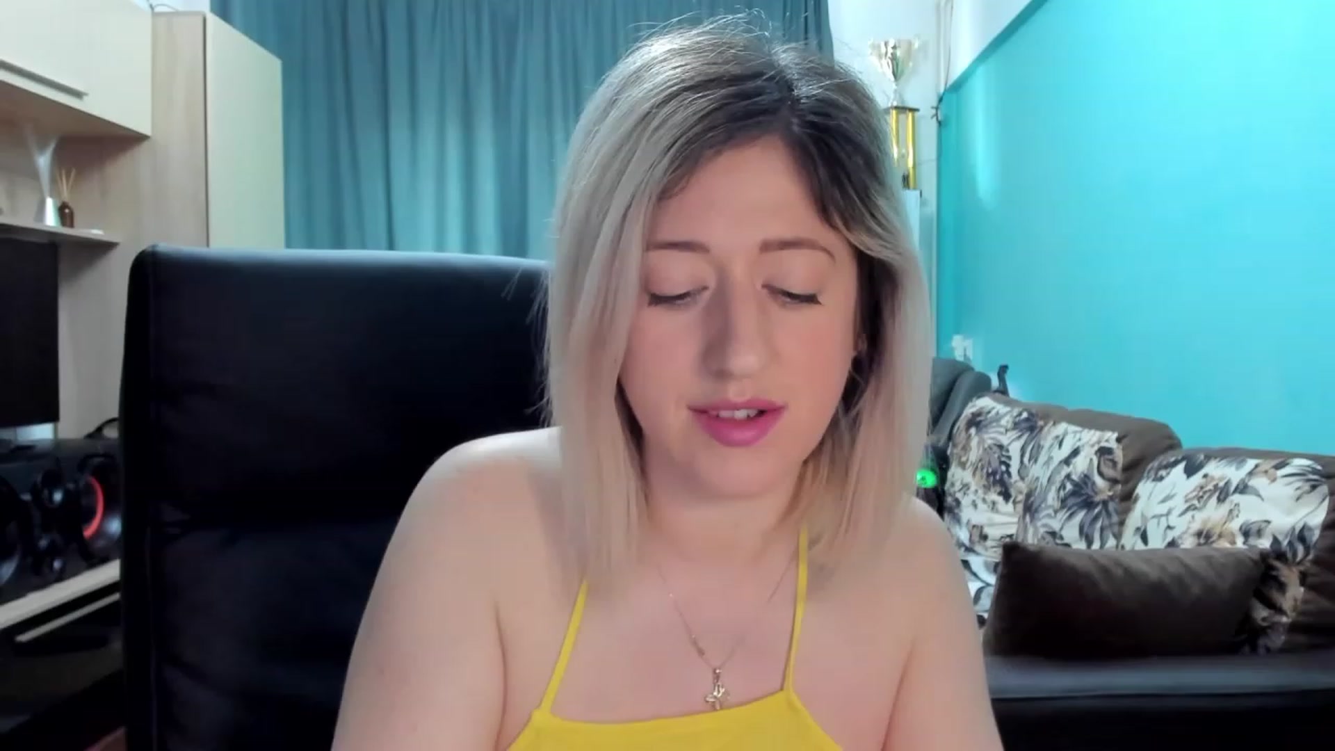 Gallery image thumbnail from SweetDelia_'s myfreecams stream on, 02/29/2024, 13:30 image 7 of 20